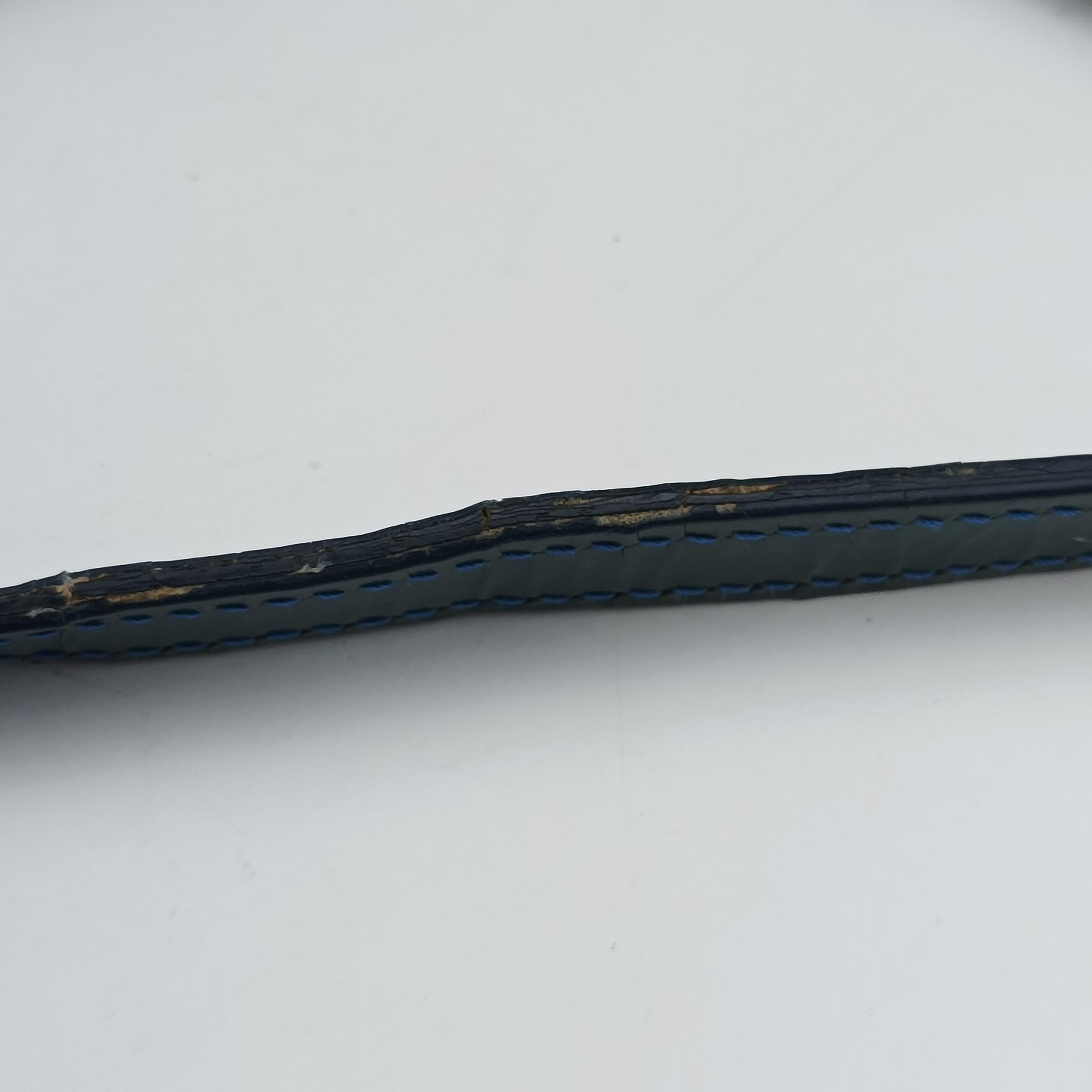 Vintage Chanel Mademoiselle Bowling Blue Patent A50556 shoulderbag | stylenewstar