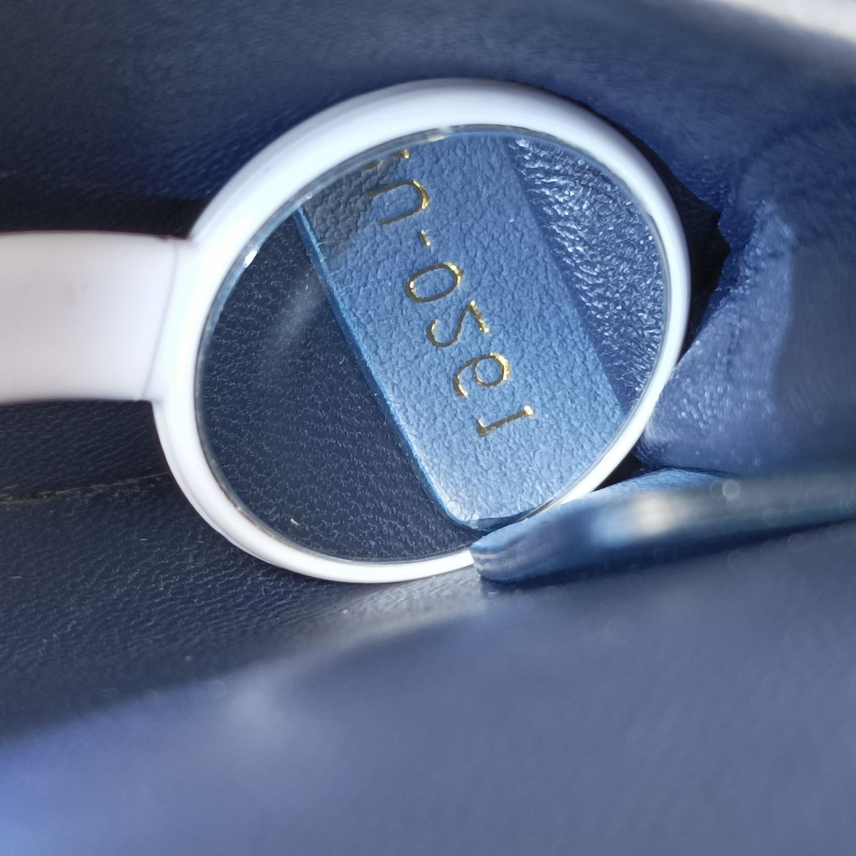 Vintage Christian Dior 30 Montaigne Box Blue leather  shoulderbag | stylenewstar