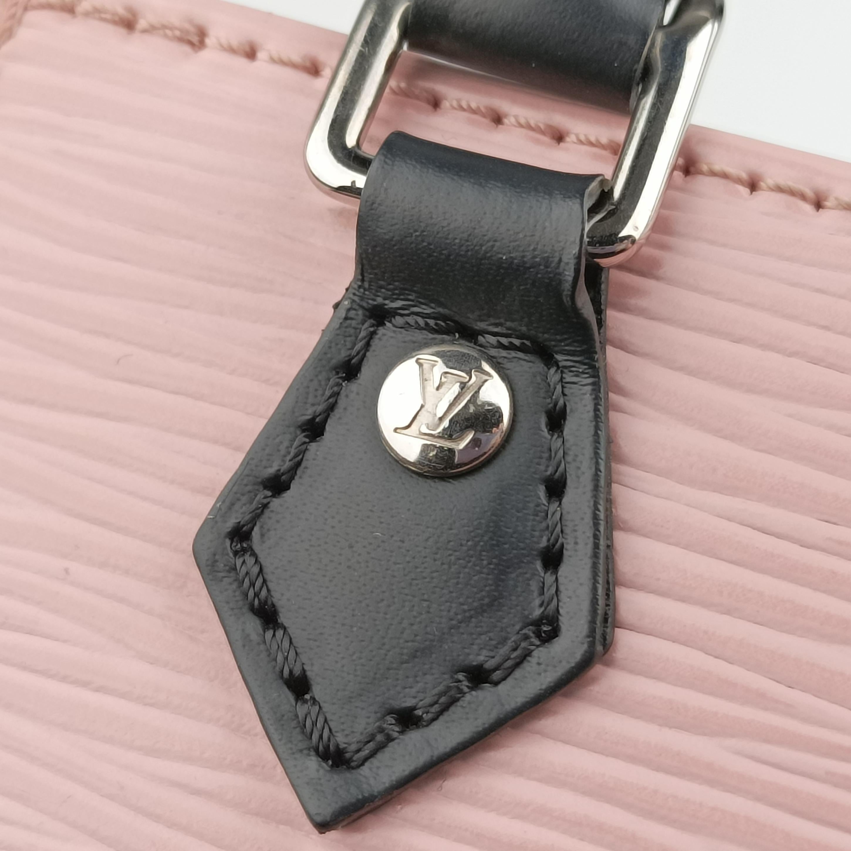 Pre-owned Louis Vuitton Petit Sac Plat ROSE BALLERIN Epi M69575 shoulderbag | stylenewstar