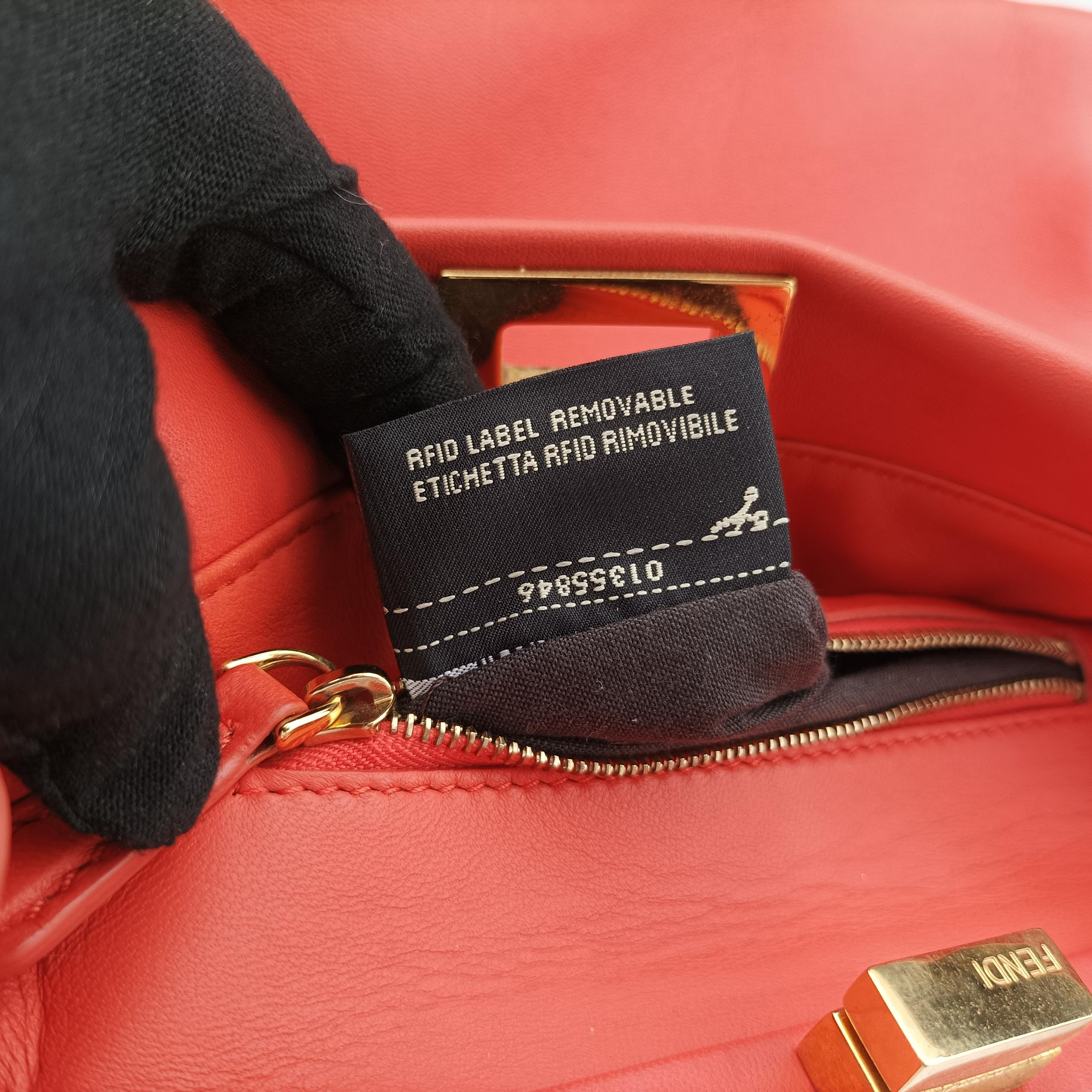 Pre-owned Fendi PEEKABOO Orange Leather 8BN244 shoulderbag | stylenewstar