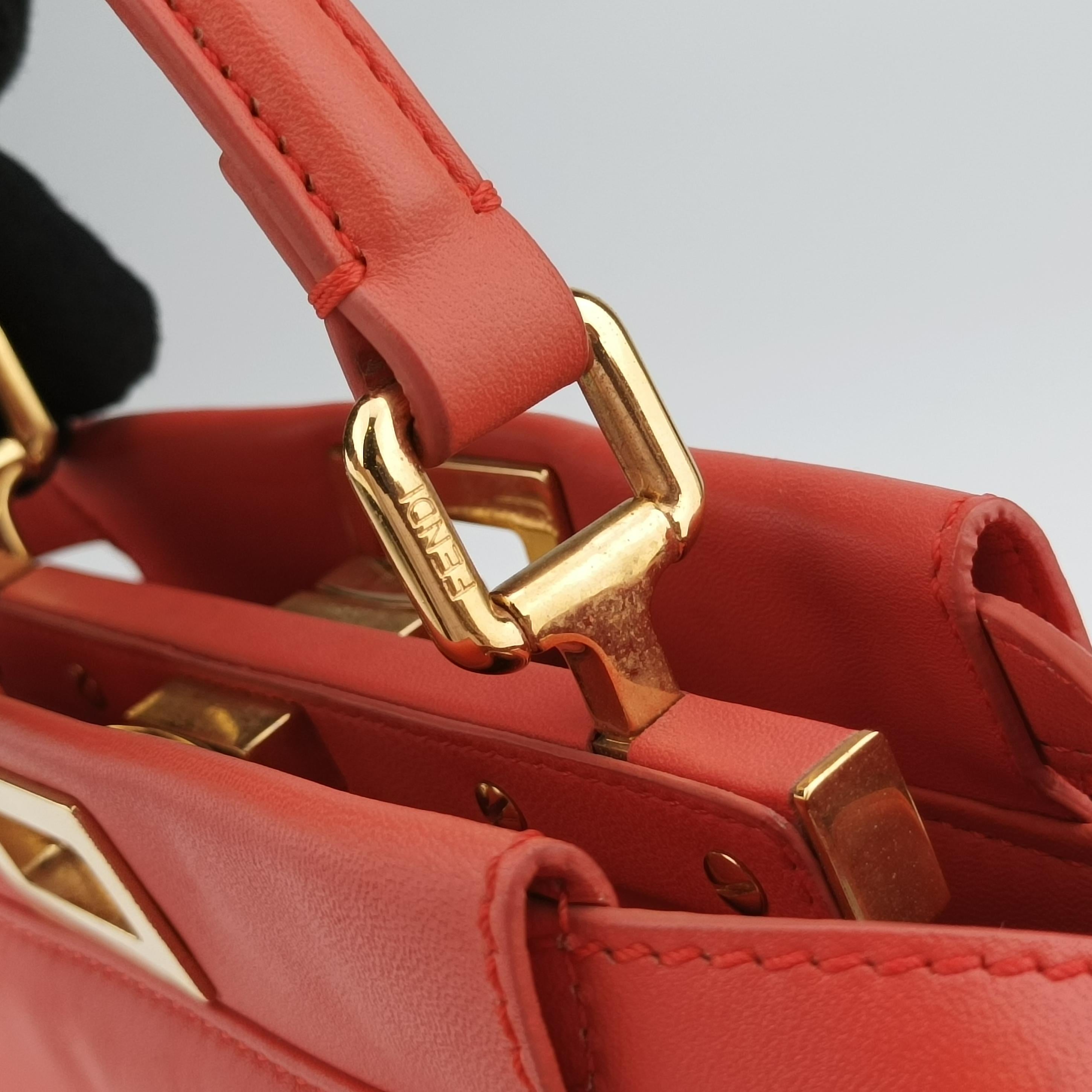 Pre-owned Fendi PEEKABOO Orange Leather 8BN244 shoulderbag | stylenewstar