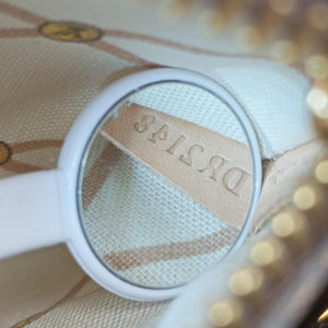 Pre-owned Louis Vuitton Summer Trunk Pochette MéTIS brown×multi Monogram Canvas M43628 shoulderbag | stylenewstar