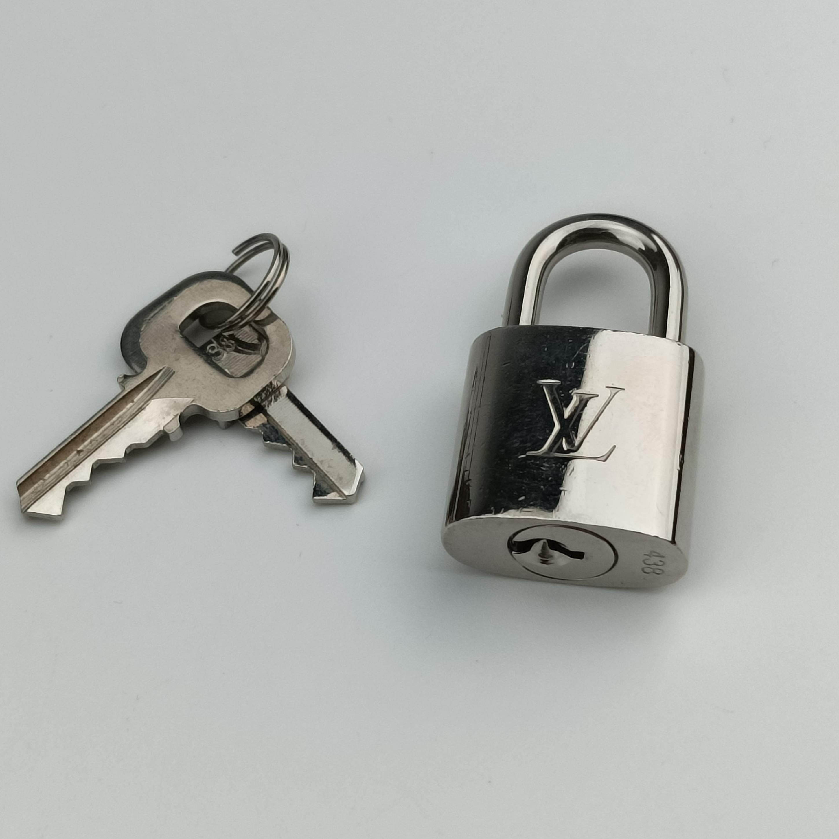 Pre-owned Louis Vuitton AMAZONE Chapman Ebenex Multicolor Damier Savannah N42703 shoulderbag | stylenewstar