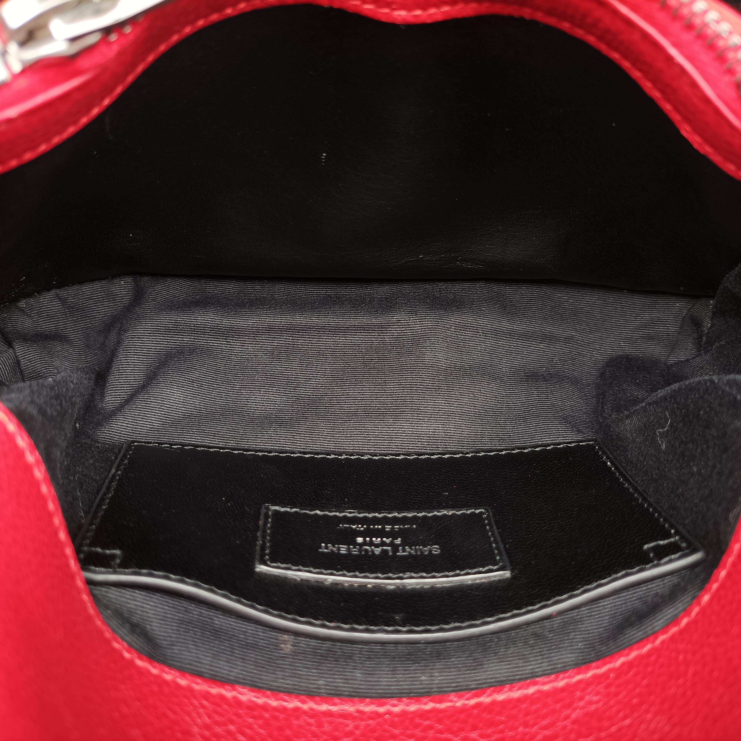 Secondhand Yves Saint Laurent COLLEGE Red Leather 428056 shoulderbag | stylenewstar