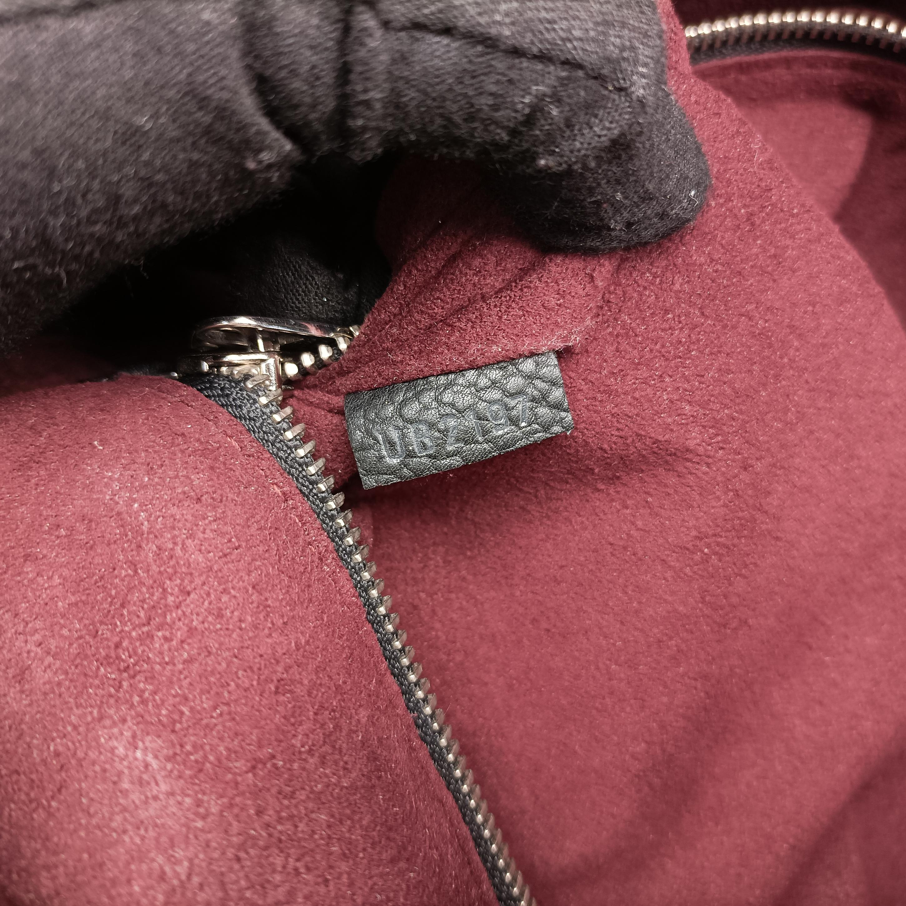 Pre-owned Louis Vuitton Armand Briefcase MM Noir Taurillon leather M54381 handbag | stylenewstar