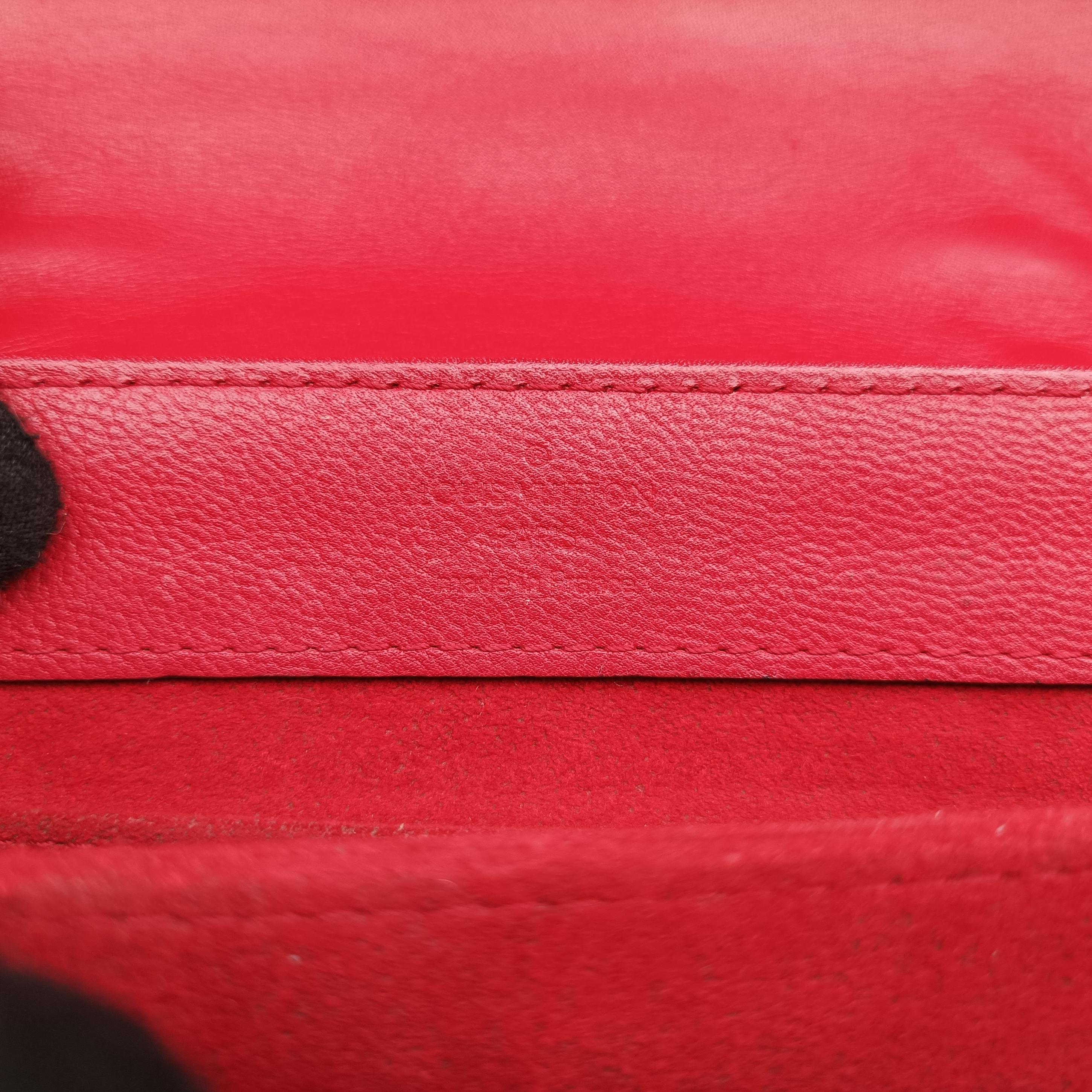 Pre-owned Louis Vuitton Very Chain ruby×blue Leather M44285 shoulderbag | stylenewstar