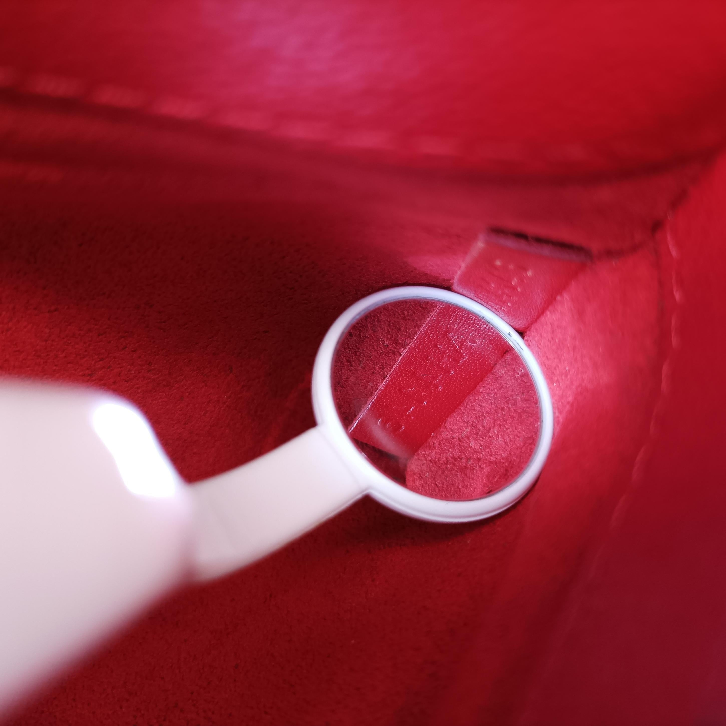 Pre-owned Louis Vuitton Very Chain ruby×blue Leather M44285 shoulderbag | stylenewstar