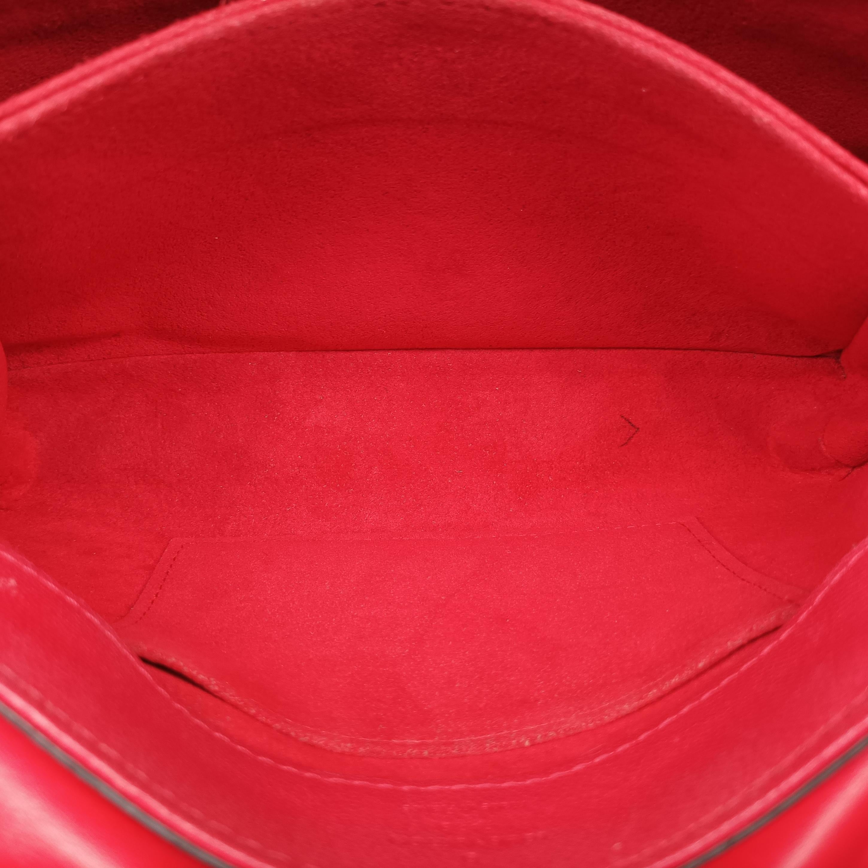 Pre-owned Louis Vuitton Very Chain ruby×blue Leather M44285 shoulderbag | stylenewstar