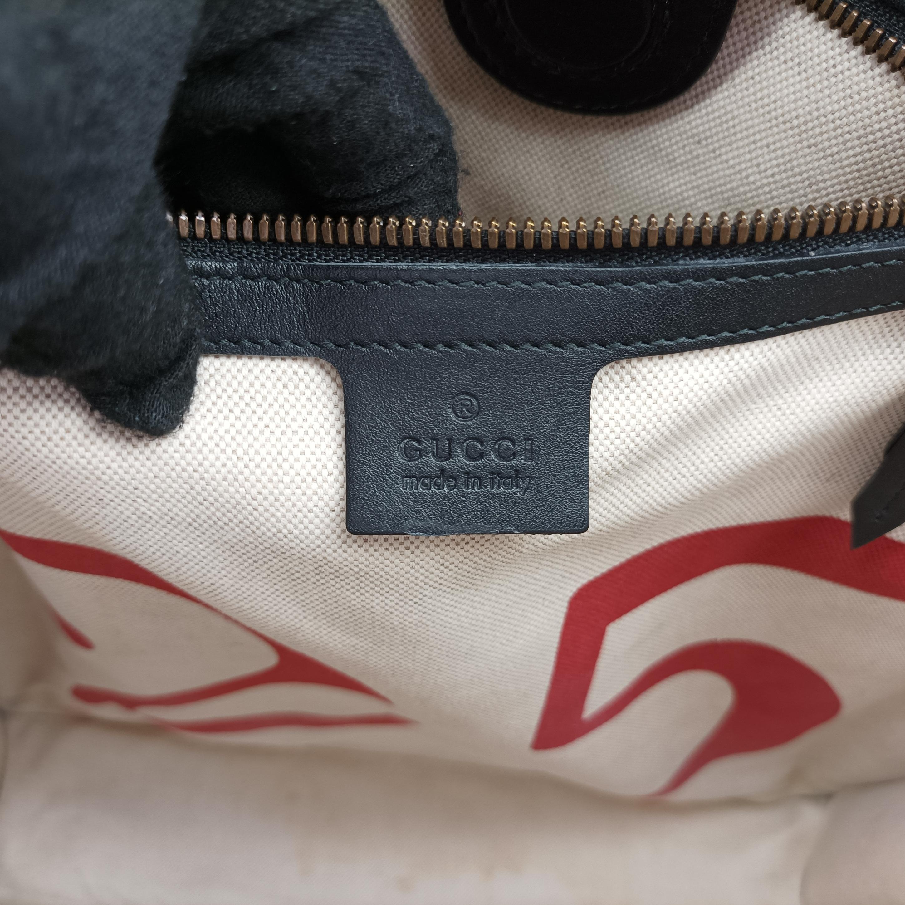 Pre-owned Gucci GG Supreme Bee beige×Multicolour PVC coated canvas 450950 shoulderbag | stylenewstar