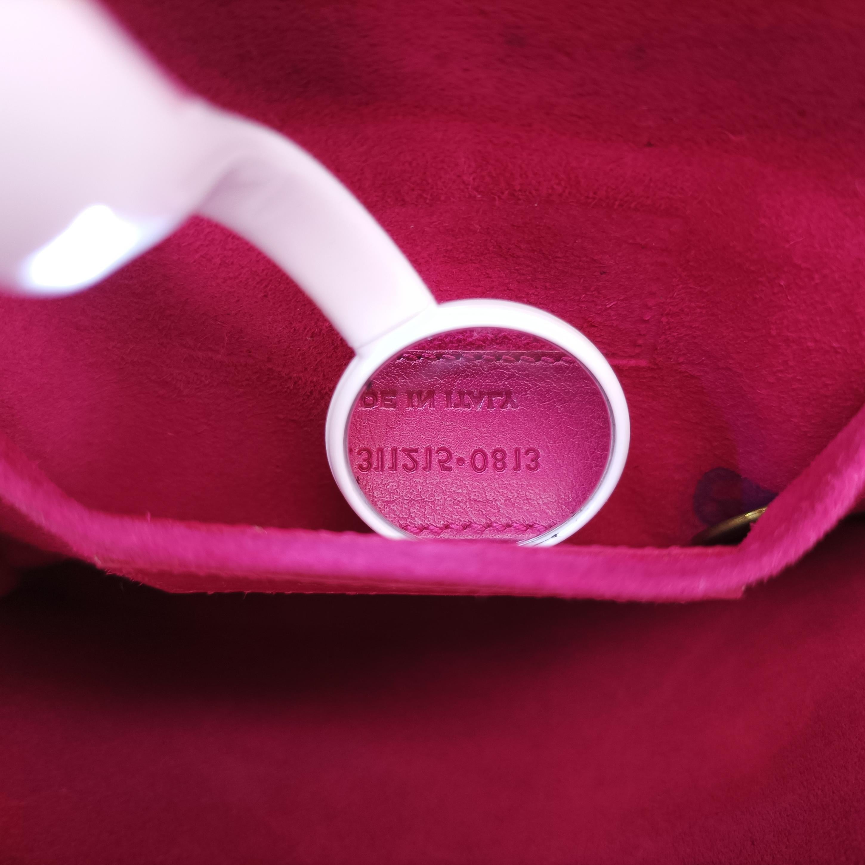 Secondhand Yves Saint Laurent ChYc Mini Y Line Classic Cabasique WOC Rose Leather 311215 shoulderbag | stylenewstar