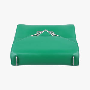 Secondhand Bottega Veneta The Clip Green Leather  shoulderbag | stylenewstar
