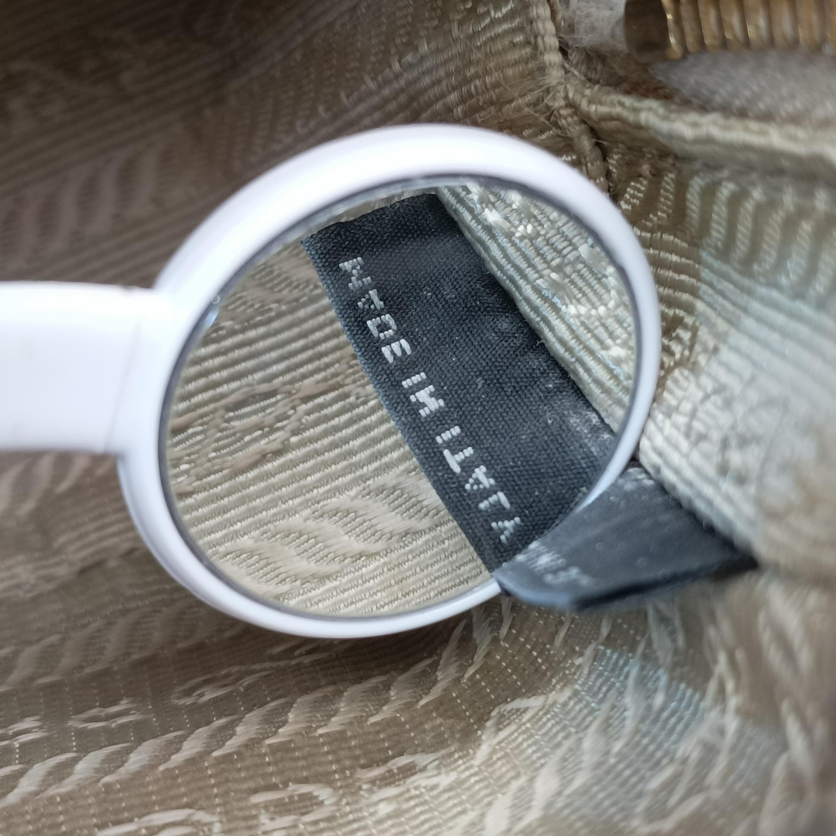 Pre-owned Prada VITELLO PHENIX camera bag White SAFFIANO Leather 1N1674 shoulderbag | stylenewstar