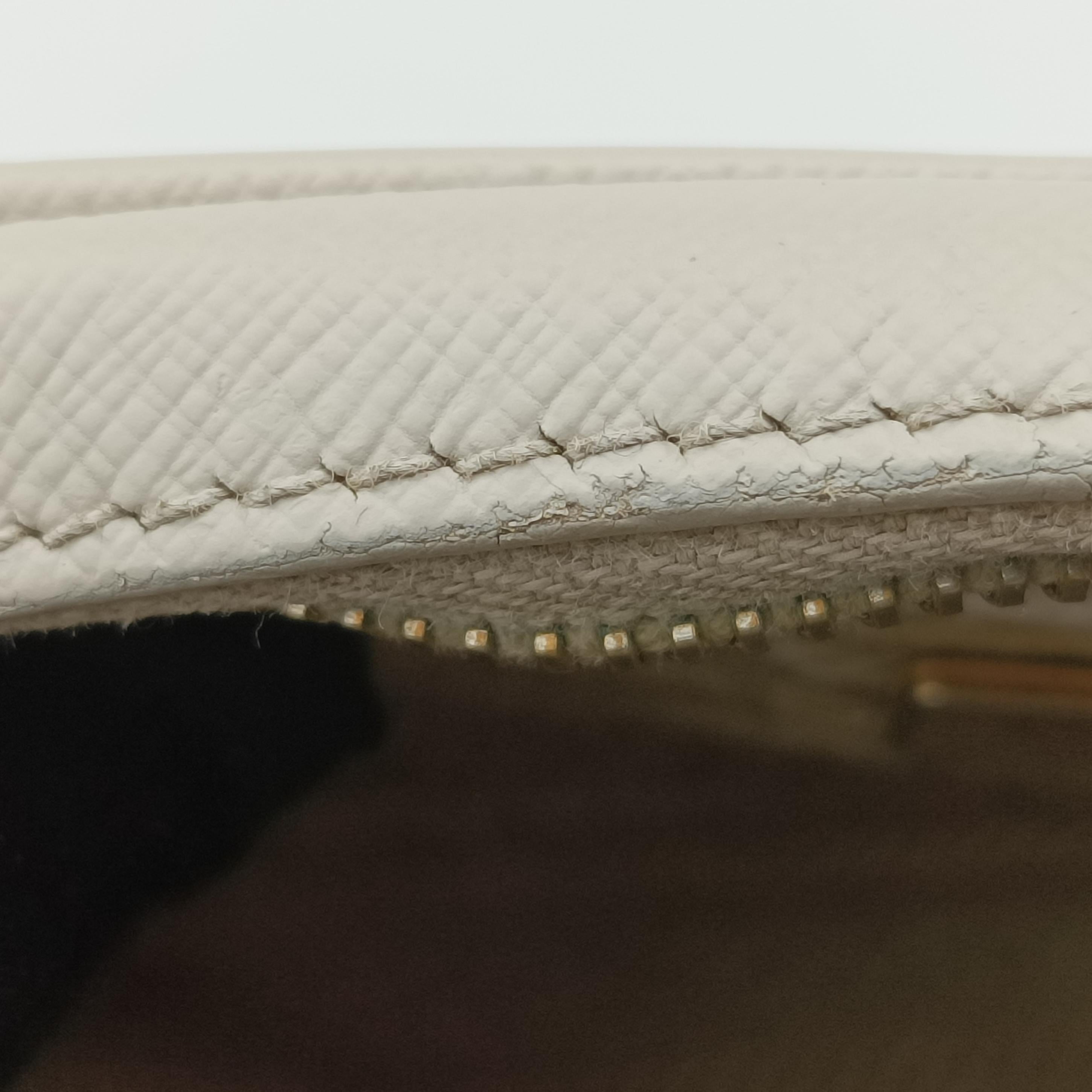 Pre-owned Prada VITELLO PHENIX camera bag White SAFFIANO Leather 1N1674 shoulderbag | stylenewstar