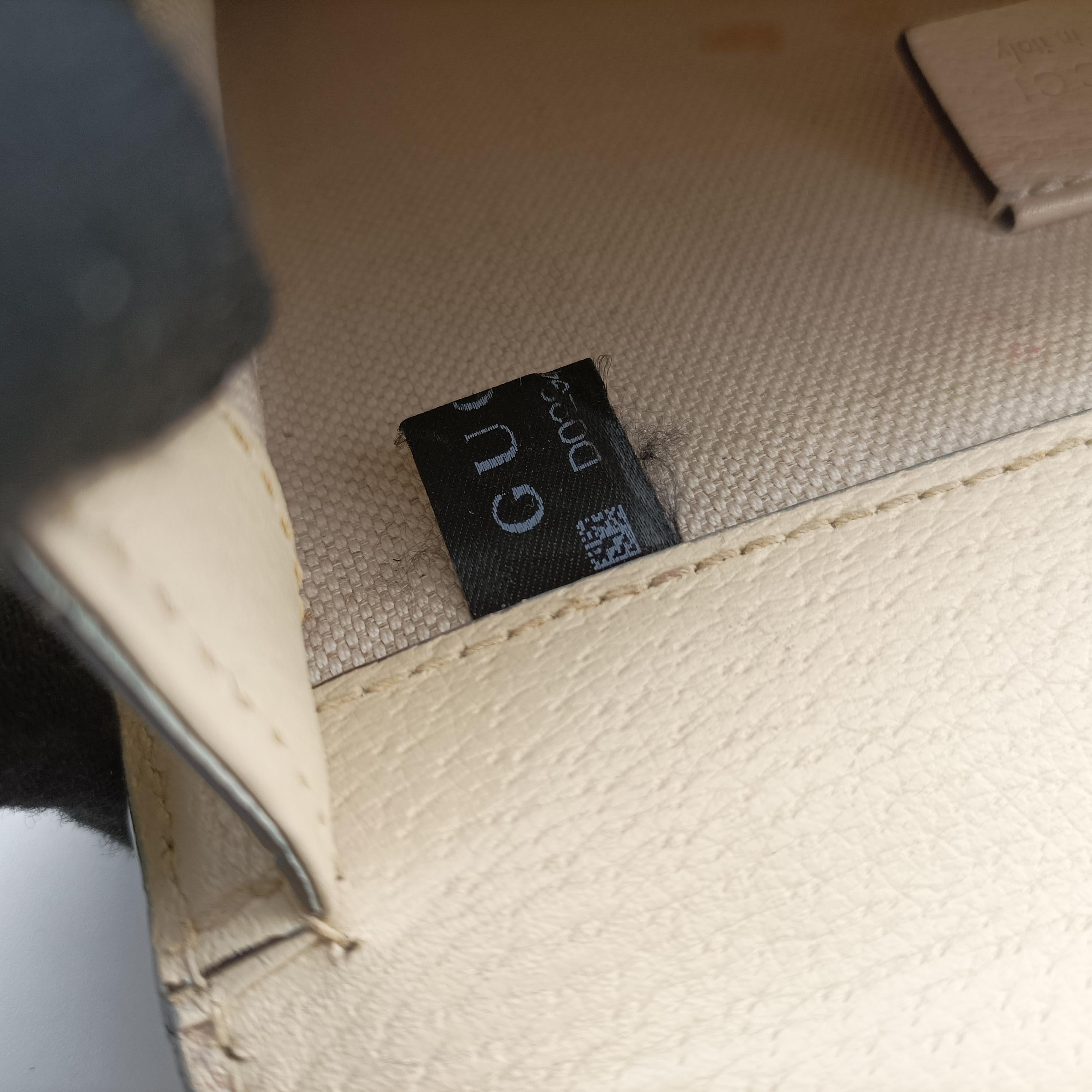 Pre-owned Gucci Dionysus White Leather 421970 shoulderbag | stylenewstar