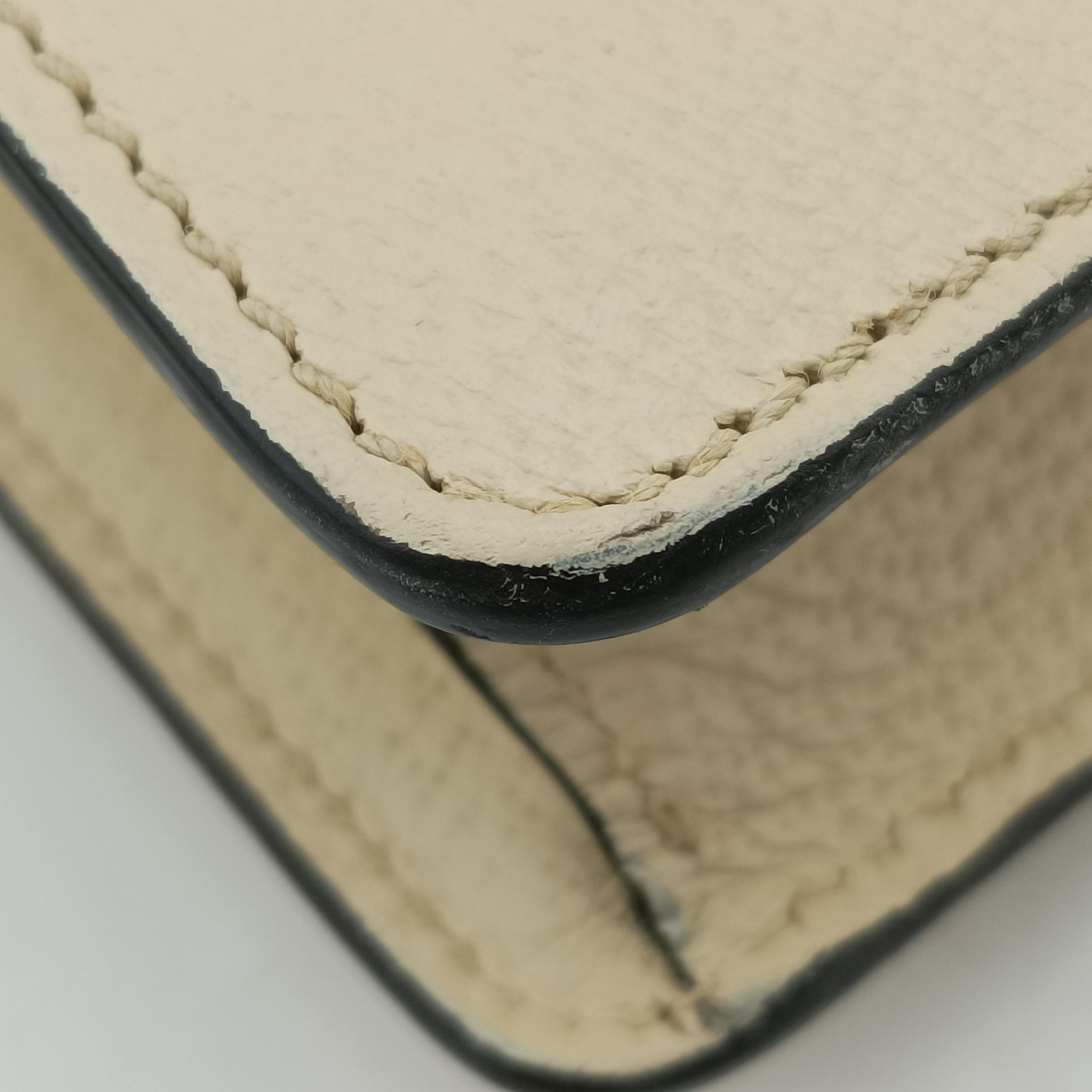 Pre-owned Gucci Dionysus White Leather 421970 shoulderbag | stylenewstar