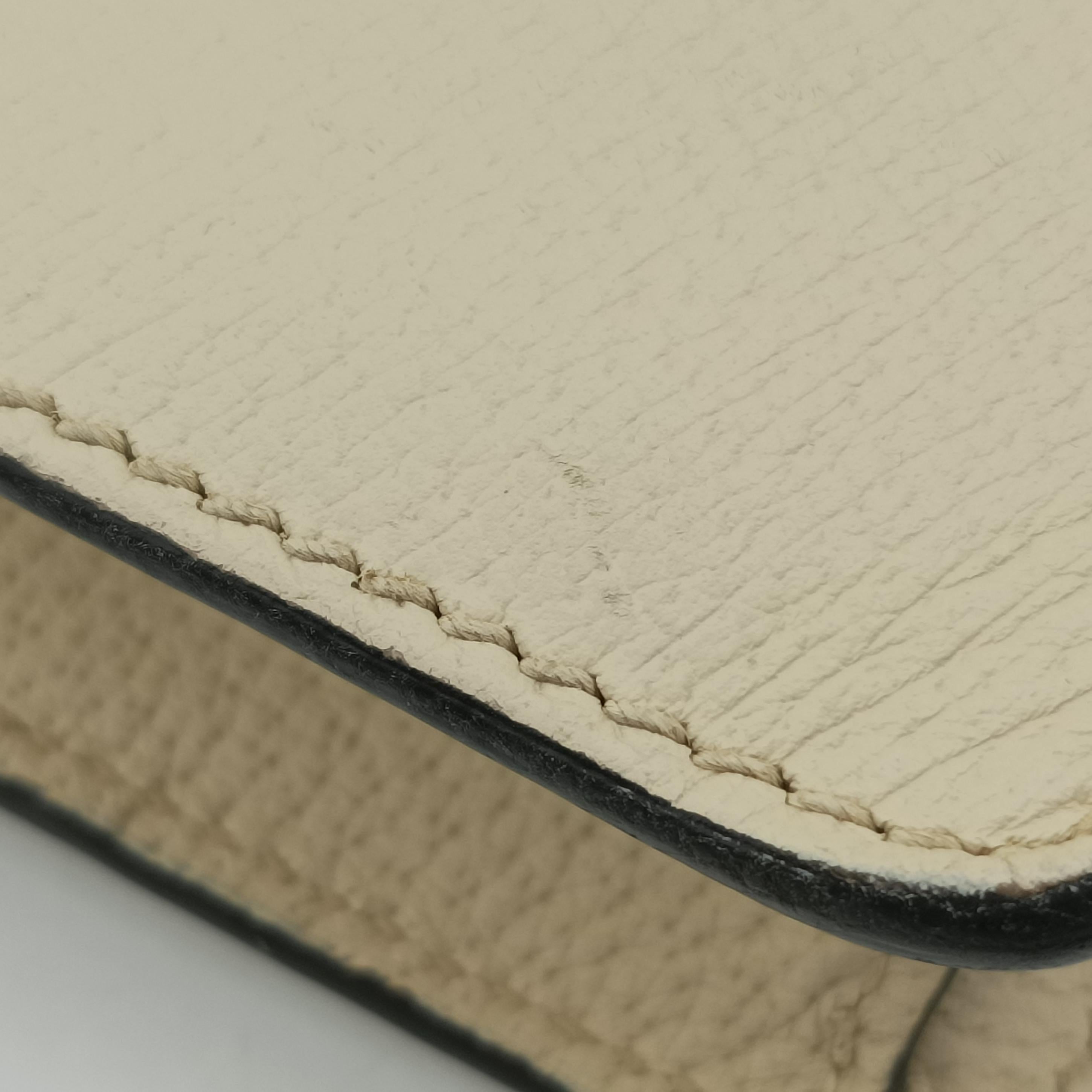 Pre-owned Gucci Dionysus White Leather 421970 shoulderbag | stylenewstar