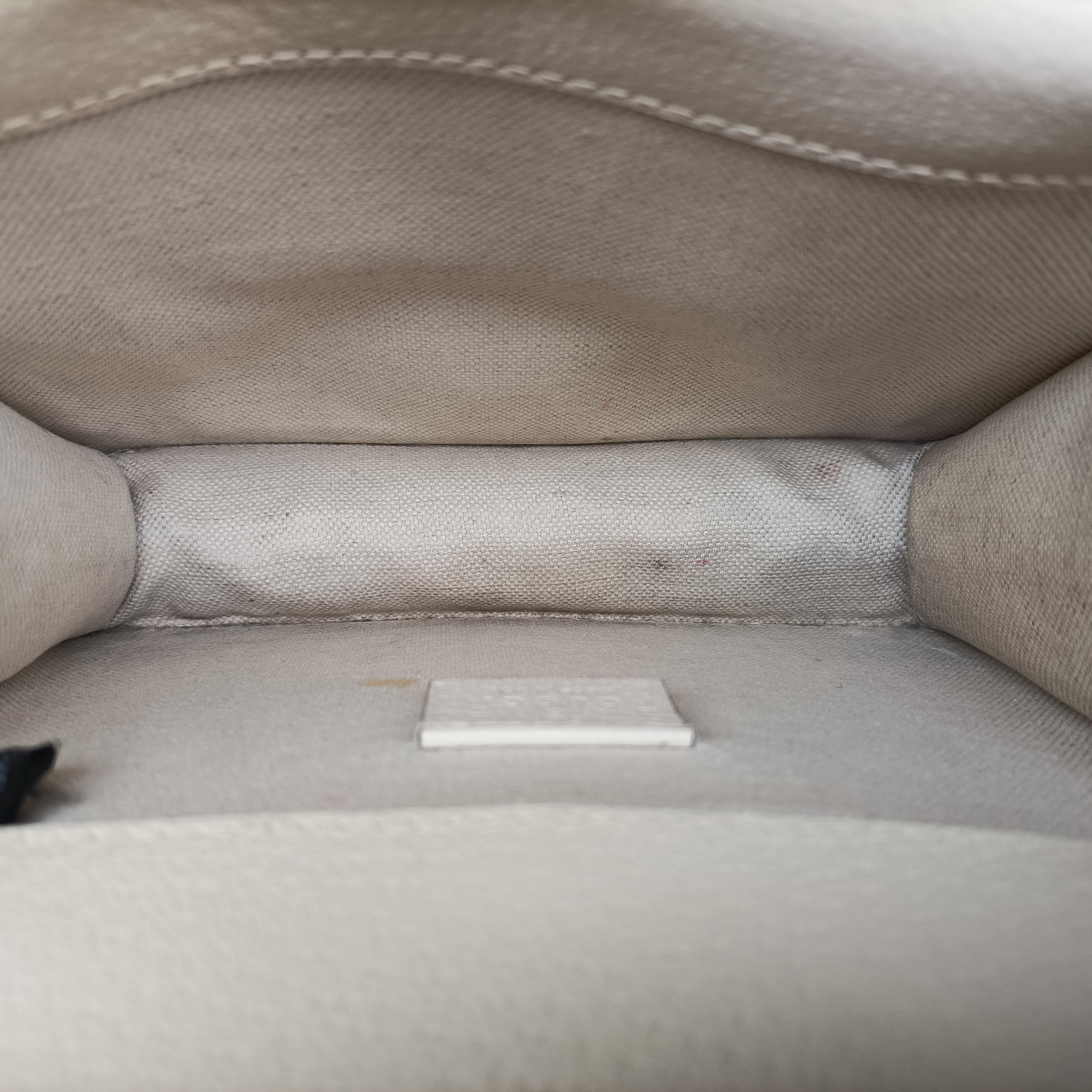 Pre-owned Gucci Dionysus White Leather 421970 shoulderbag | stylenewstar