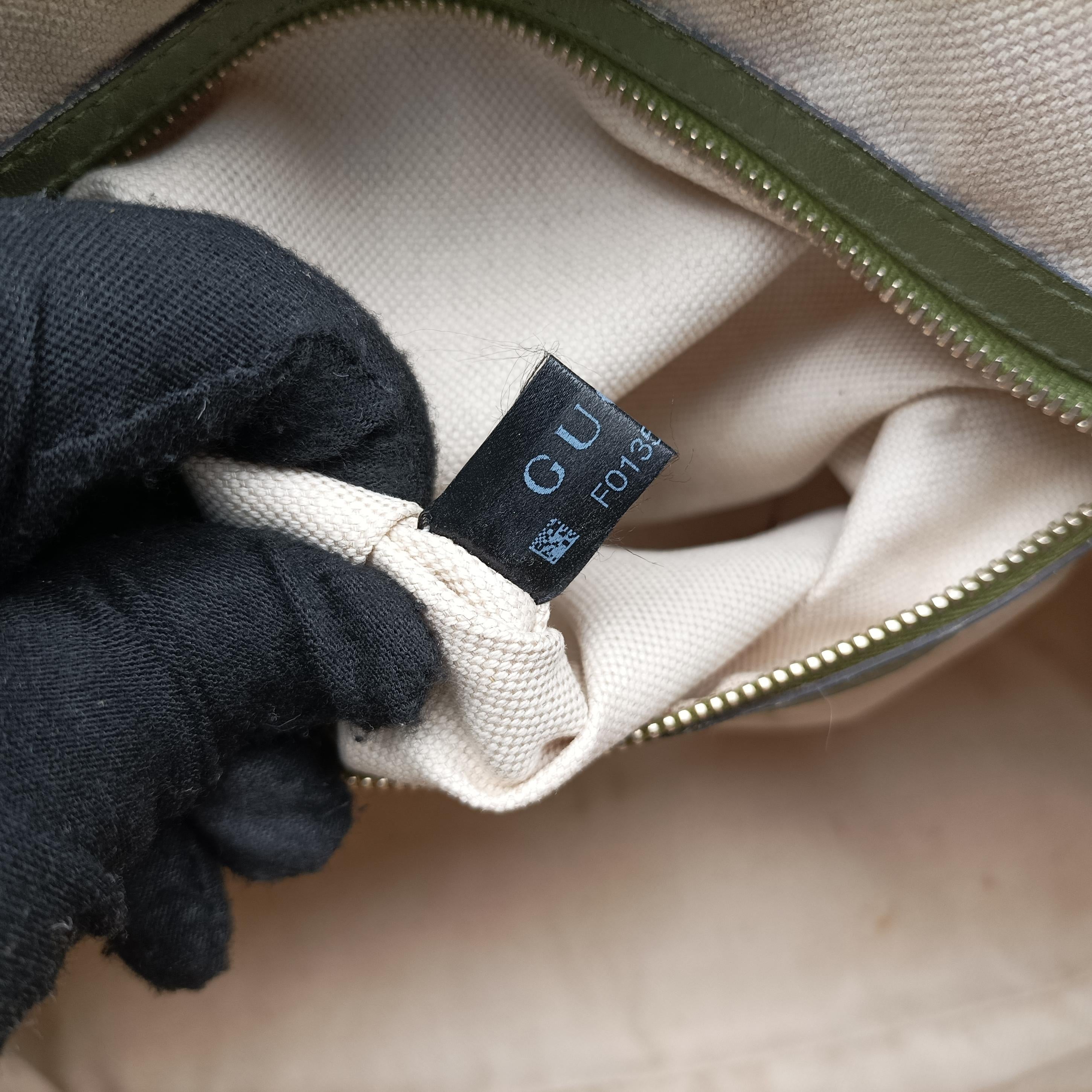 Vintage Gucci Microguccissima Green Leather 309617 handbag | stylenewstar