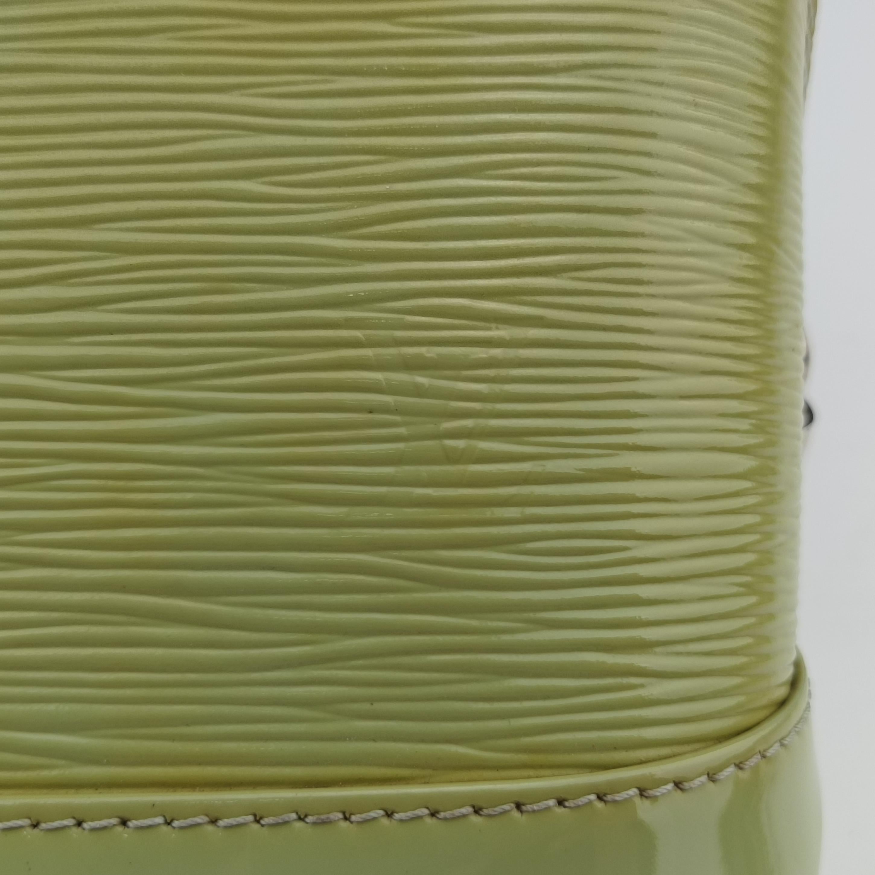 Pre-owned Louis Vuitton Alma PM Amando Electric epi M40625 handbag | stylenewstar