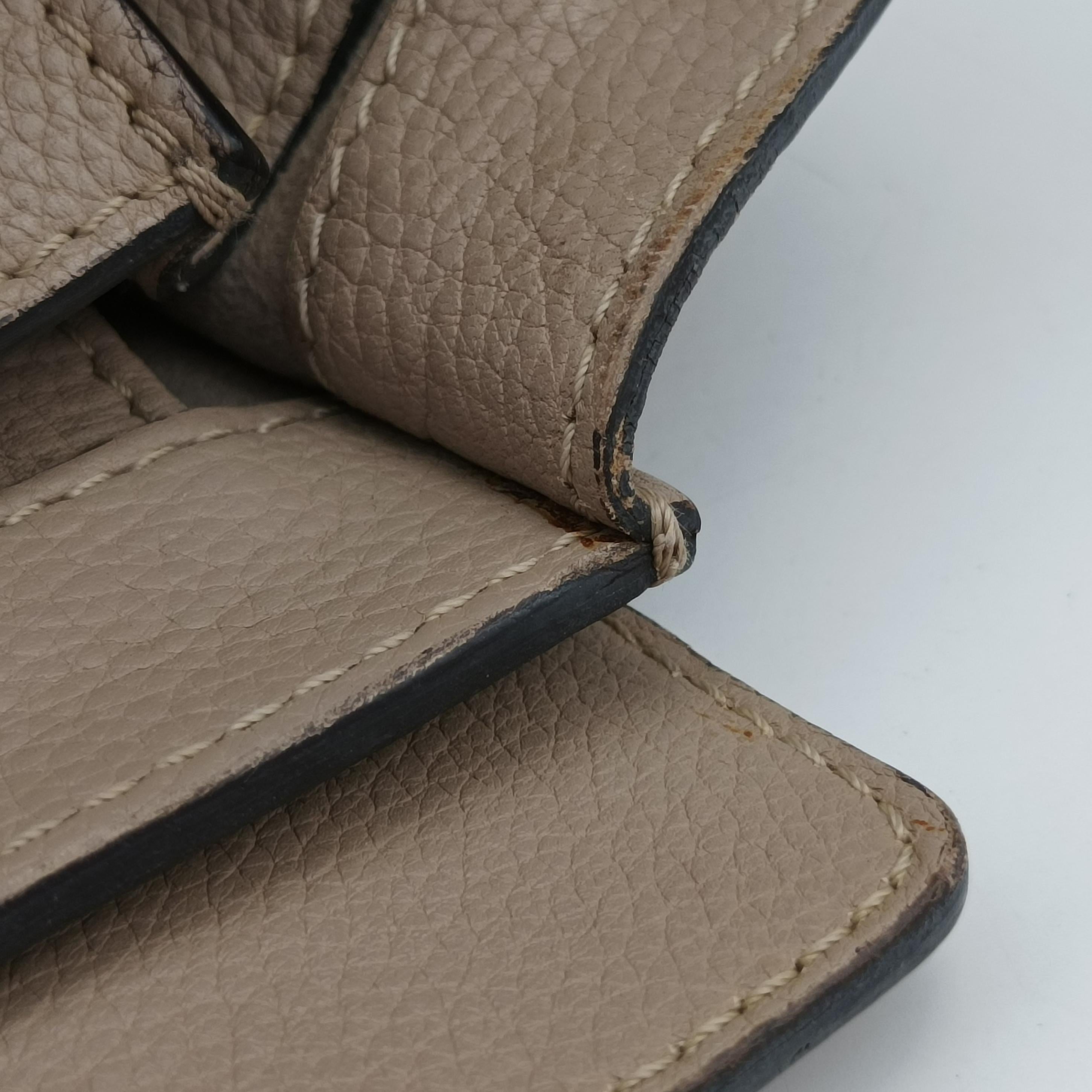 Secondhand Celine luggage mini shopper Beige leather  handbag | stylenewstar