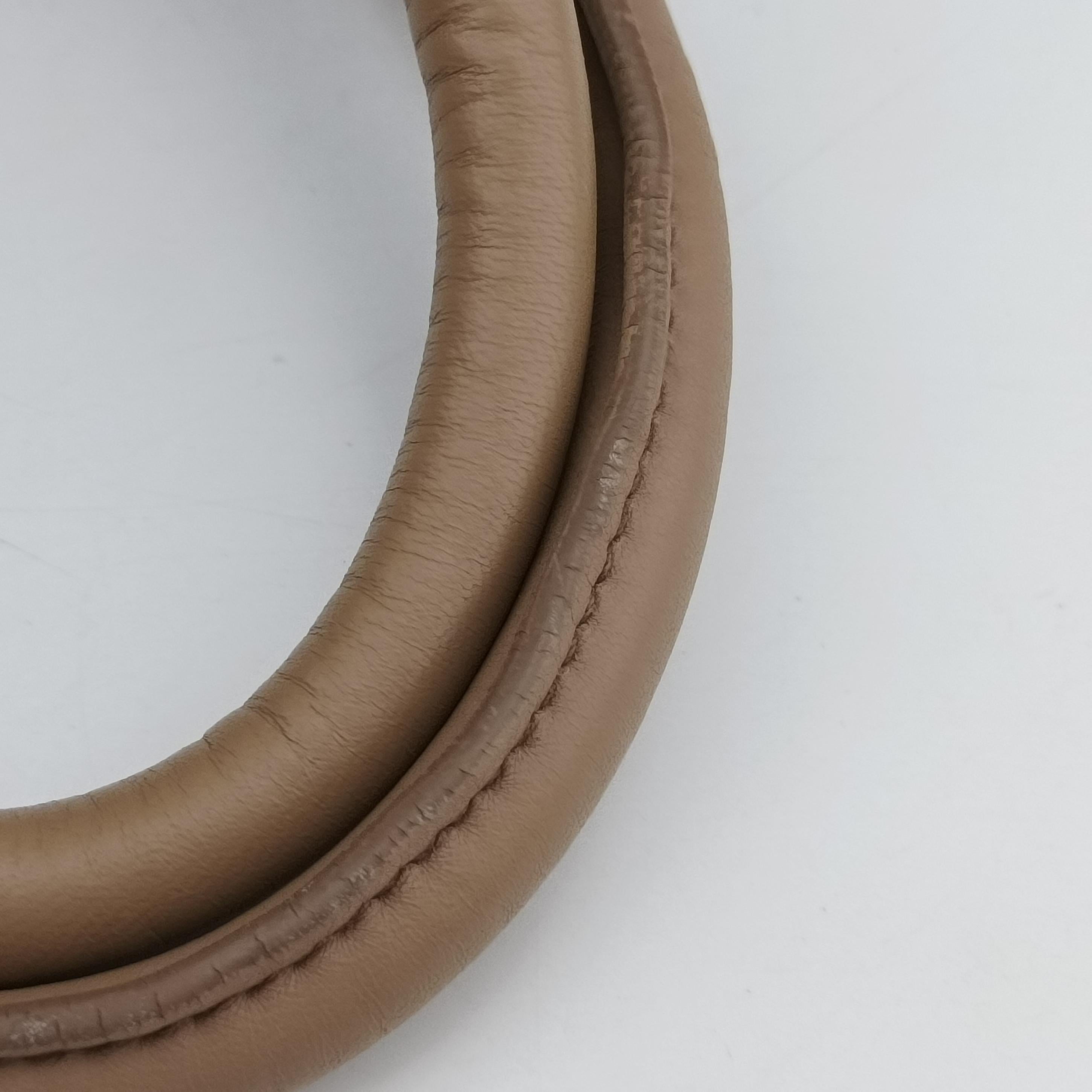 Secondhand Prada Gaufre Beige lambskin BN1702 shoulderbag | stylenewstar