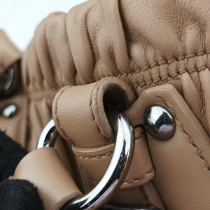 Secondhand Prada Gaufre Beige lambskin BN1702 shoulderbag | stylenewstar