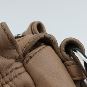 Secondhand Prada Gaufre Beige lambskin BN1702 shoulderbag | stylenewstar