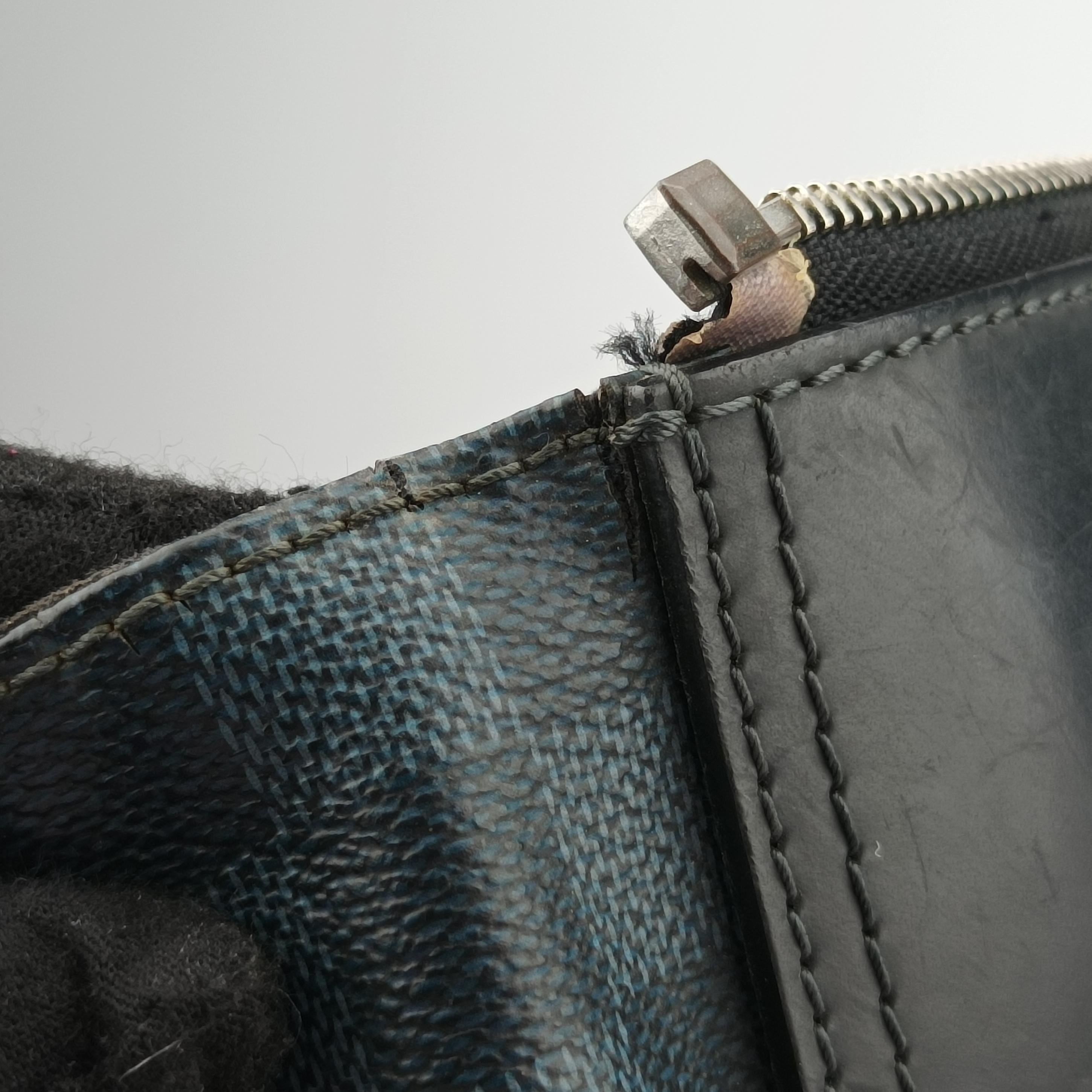 Pre-owned Louis Vuitton Messenger Greenwich Navy×Noir Damier Cobalt N41348 shoulderbag | stylenewstar