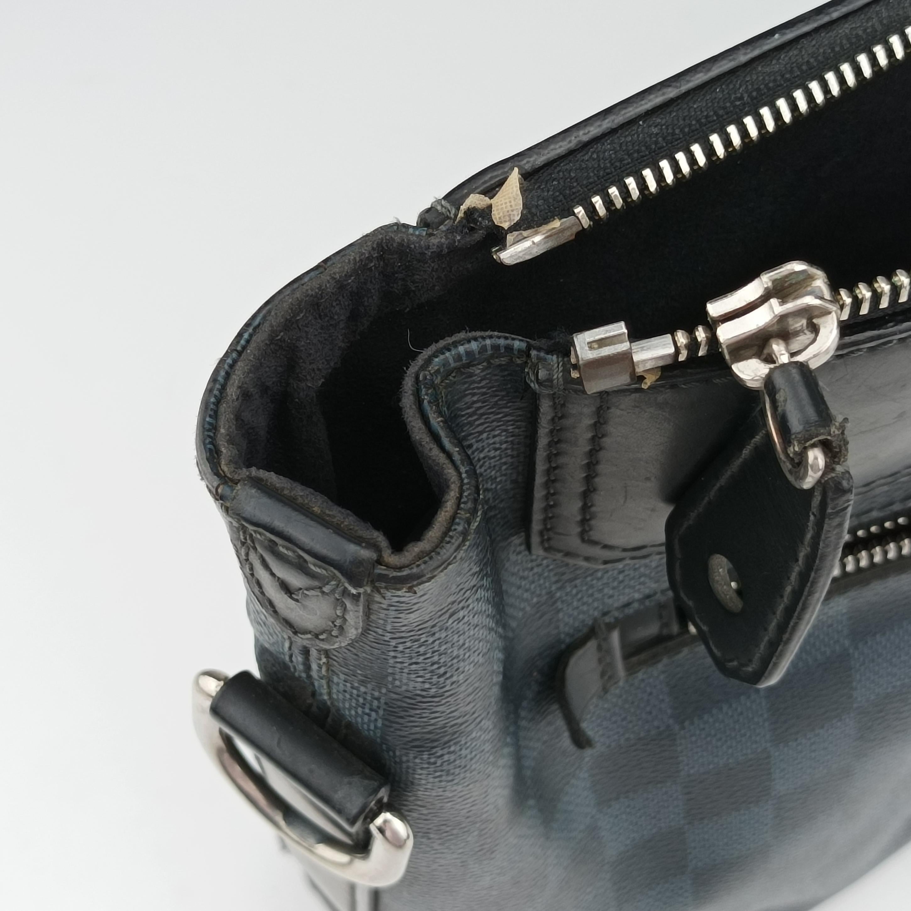 Pre-owned Louis Vuitton Messenger Greenwich Navy×Noir Damier Cobalt N41348 shoulderbag | stylenewstar