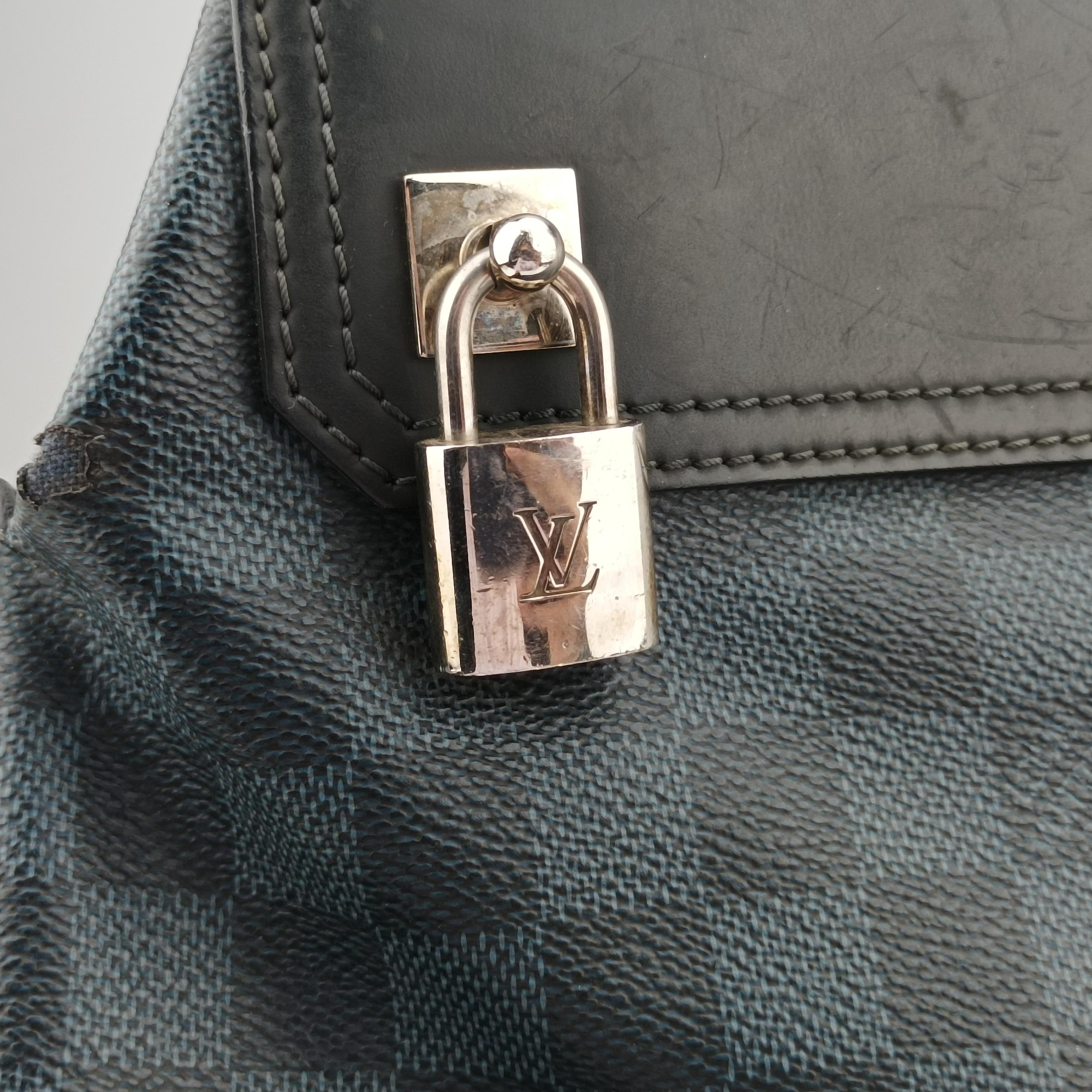 Pre-owned Louis Vuitton Messenger Greenwich Navy×Noir Damier Cobalt N41348 shoulderbag | stylenewstar