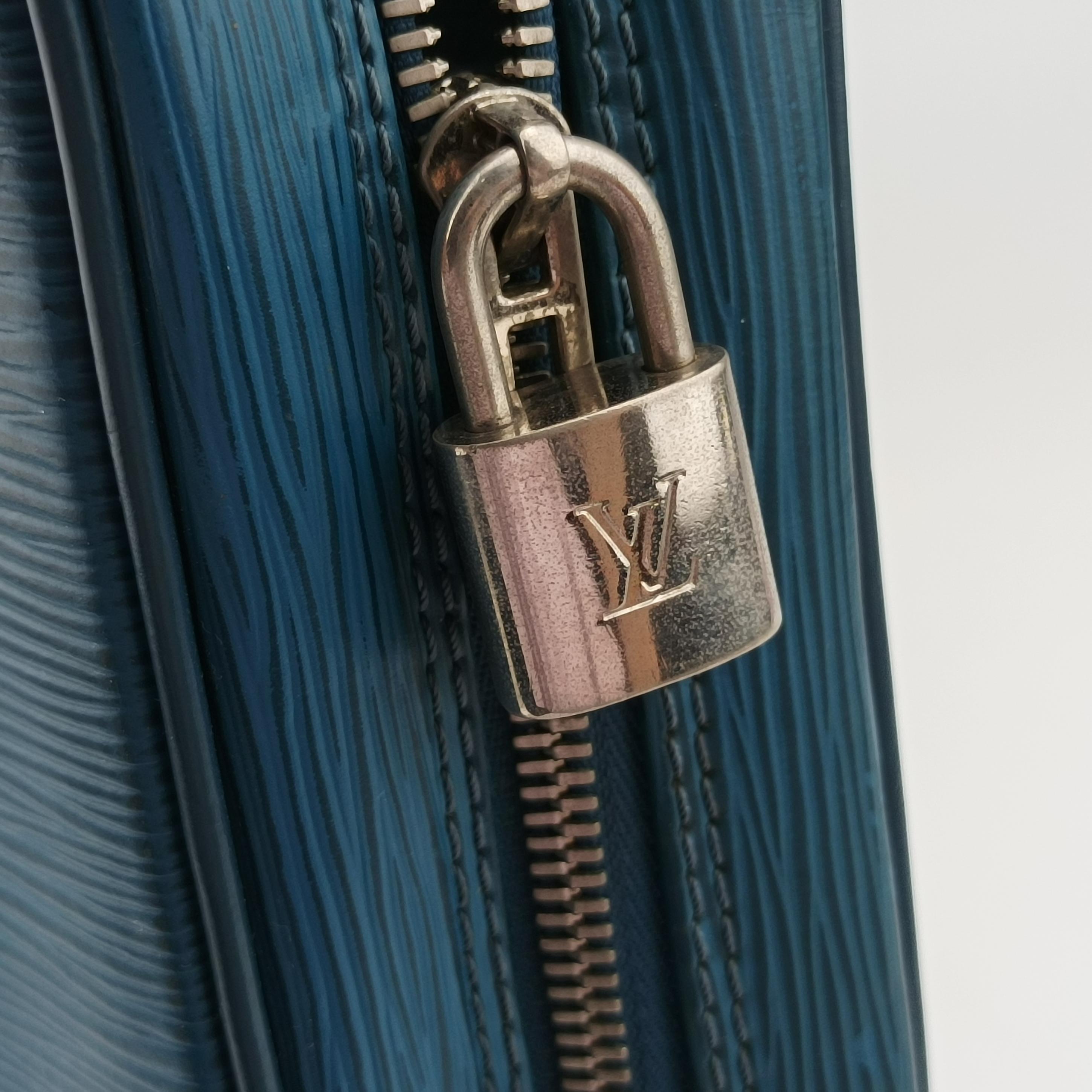 Secondhand Louis Vuitton PDV Briefcase blue Epi M41144 handbag | stylenewstar