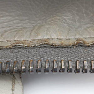 Pre-owned Prada 三角ロゴ Grey Nappa Leather  shoulderbag | stylenewstar