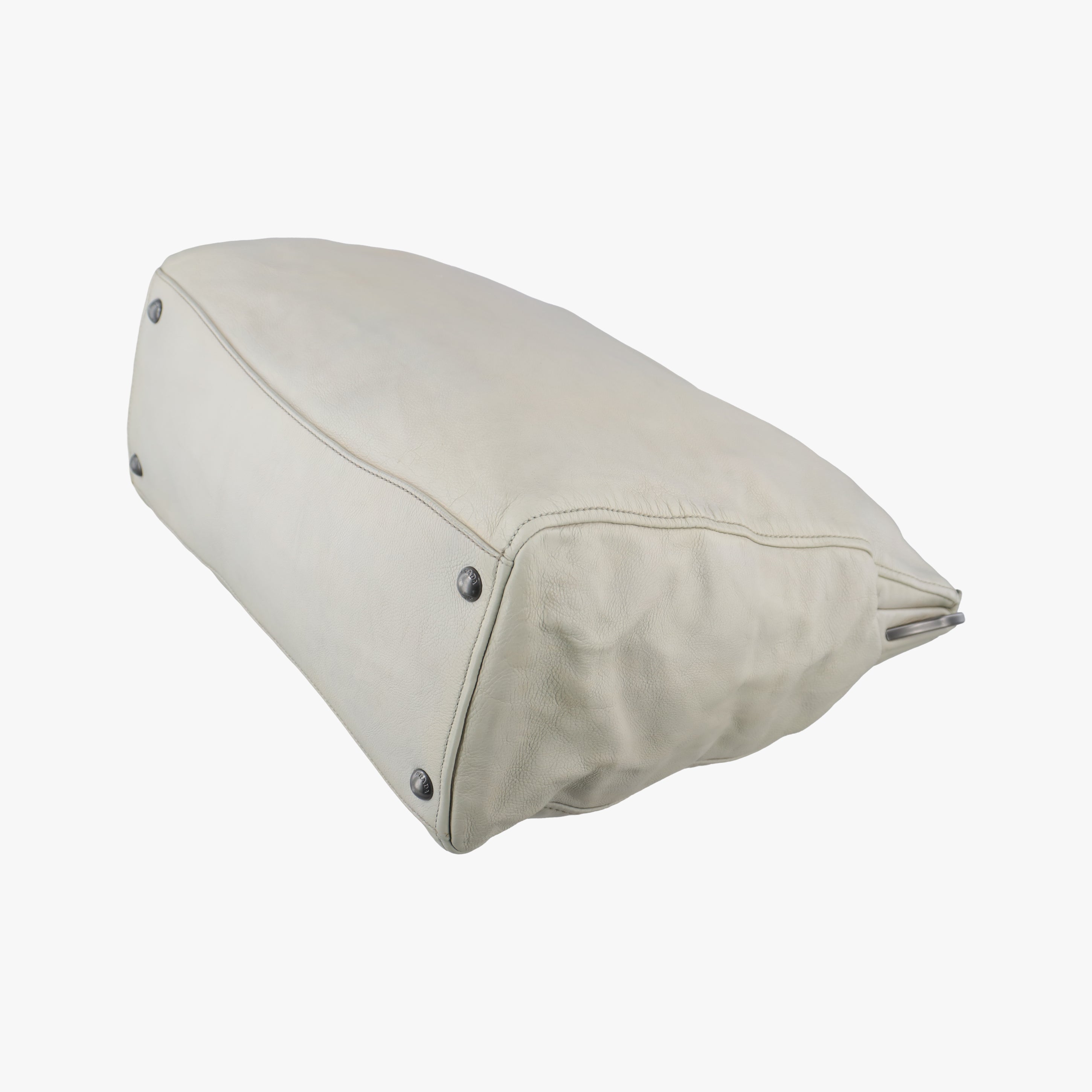 Pre-owned Prada 三角ロゴ Grey Nappa Leather  shoulderbag | stylenewstar