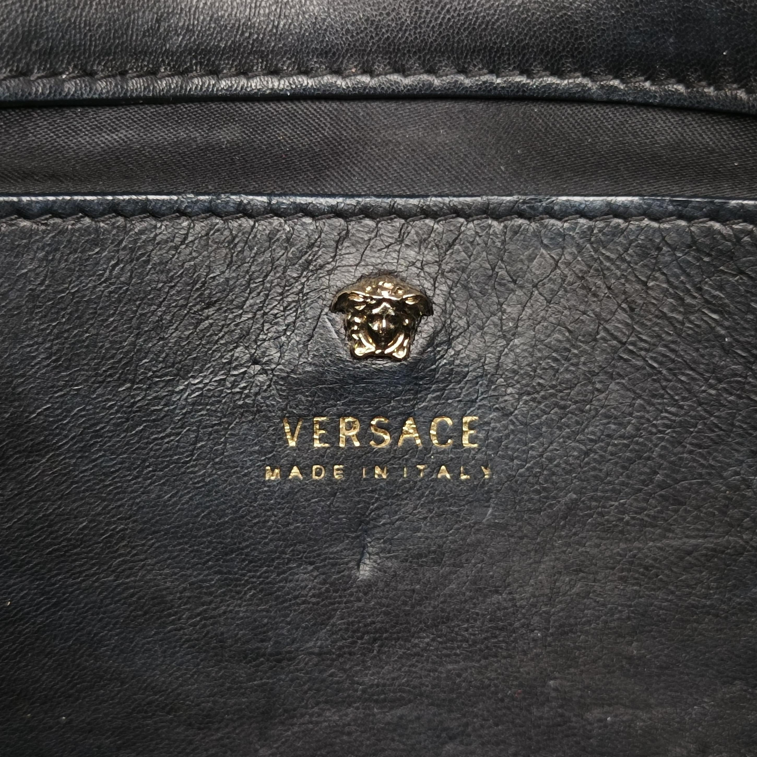 Pre-owned VERSACE La Medusa Black Patent×leather  shoulderbag | stylenewstar