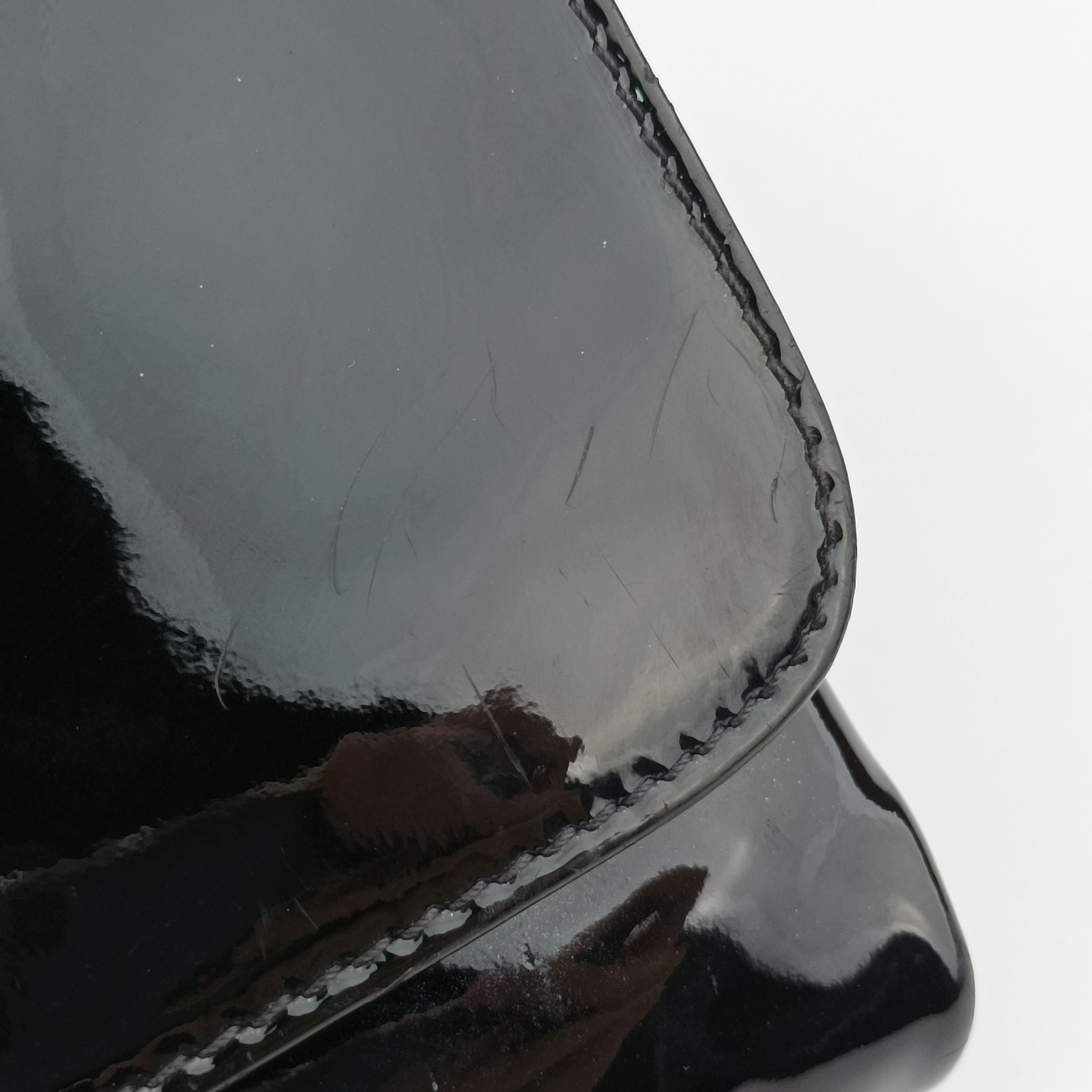 Pre-owned VERSACE La Medusa Black Patent×leather  shoulderbag | stylenewstar