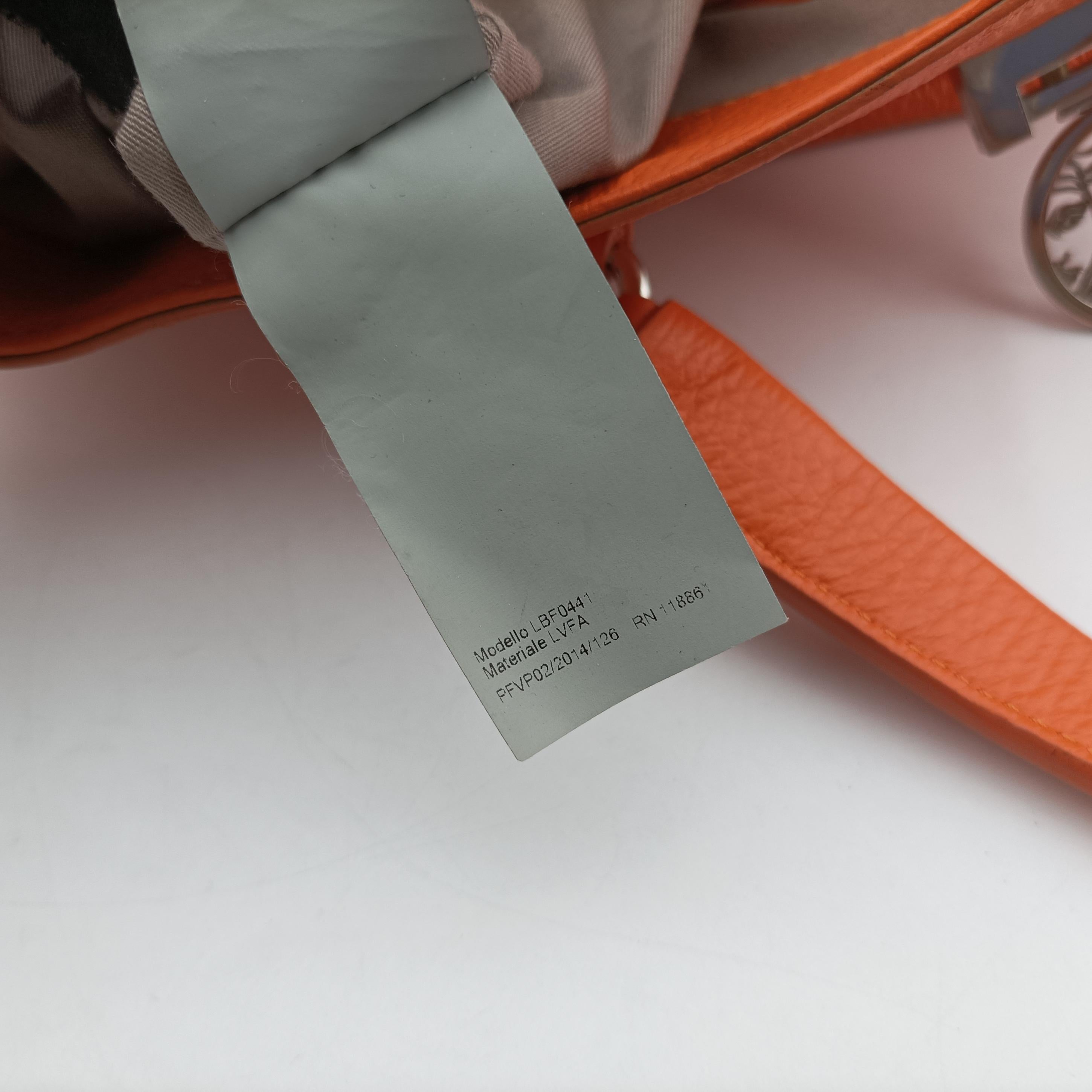 Pre-owned VERSACE Salvatore Ferragamo Orange leather  shoulderbag | stylenewstar