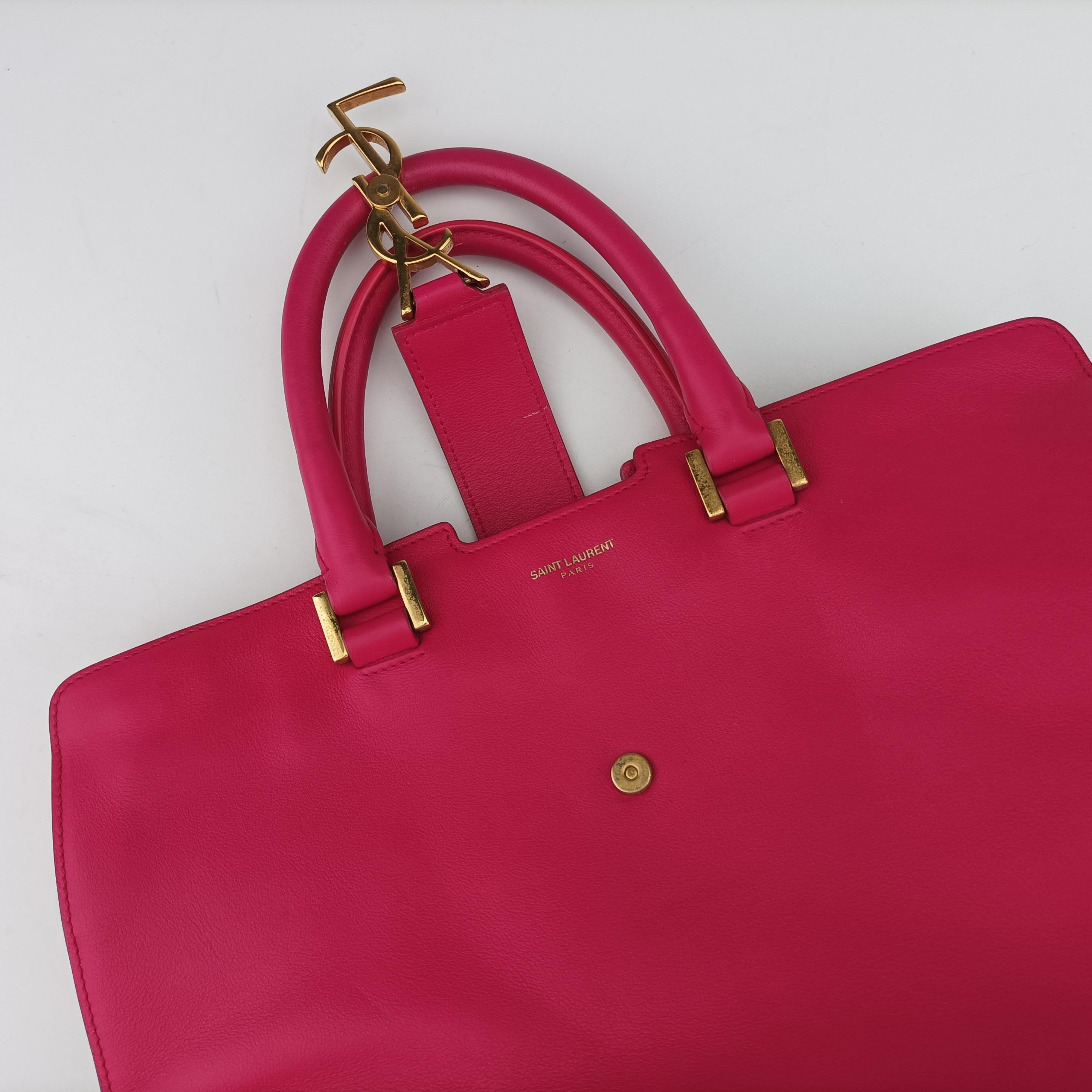 Pre-owned Yves Saint Laurent BABY CABAS Pink Leather 394461 shoulderbag | stylenewstar