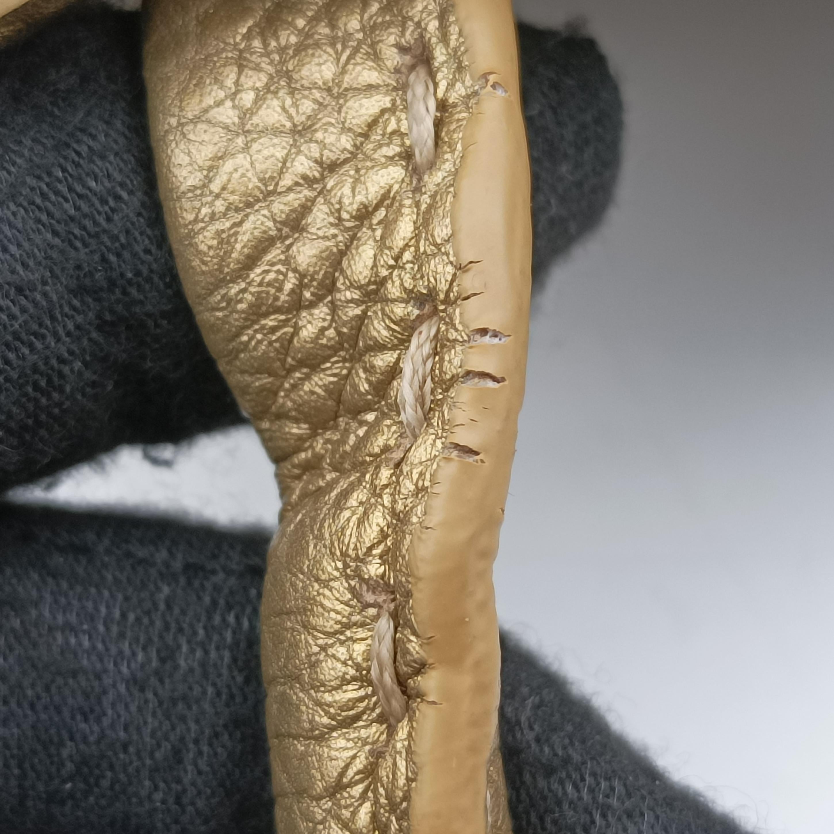 Pre-owned Fendi Selleria Golden Leather 8BR489 shoulderbag | stylenewstar