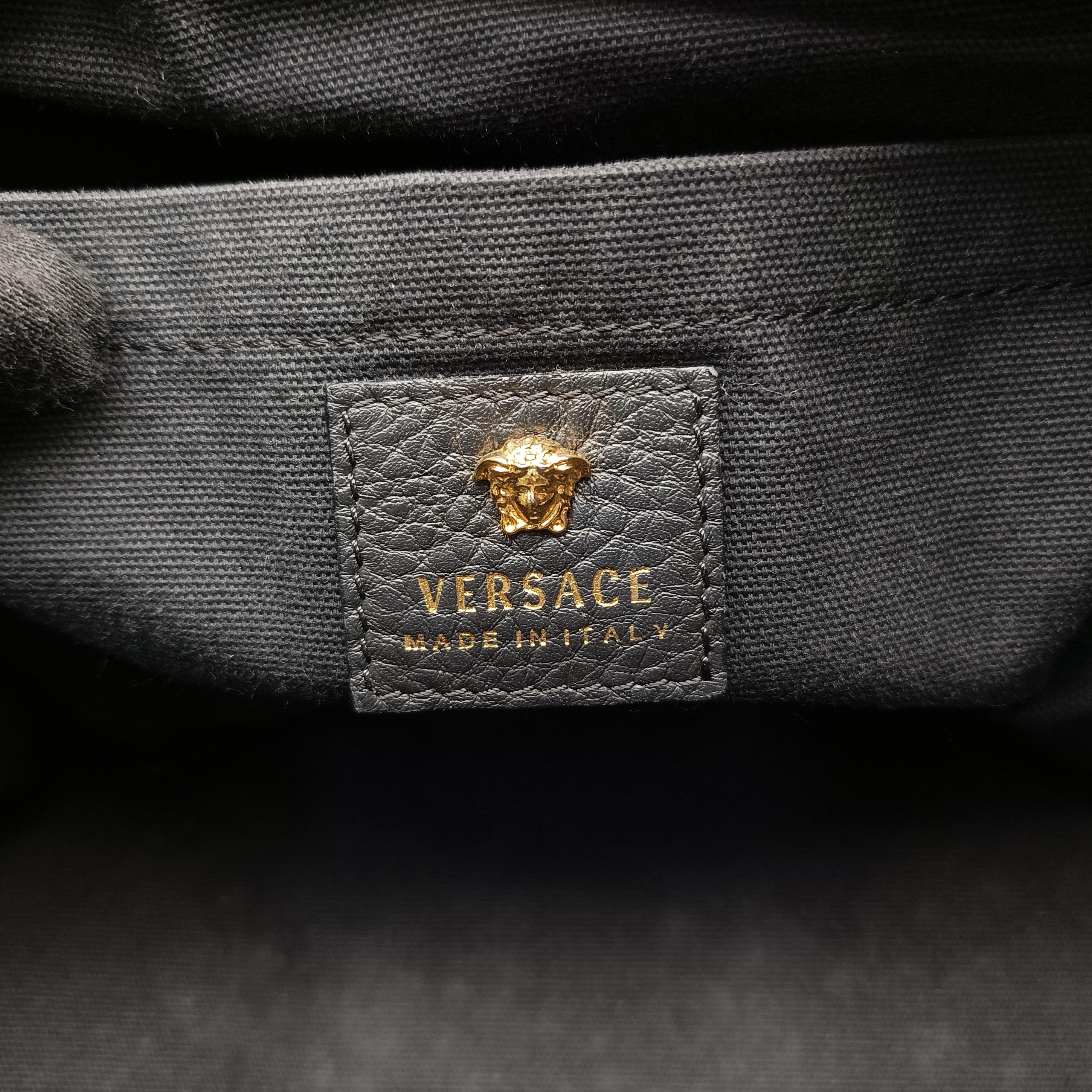 Secondhand VERSACE La Medusa Palazzo bowling Black Leather  shoulderbag | stylenewstar