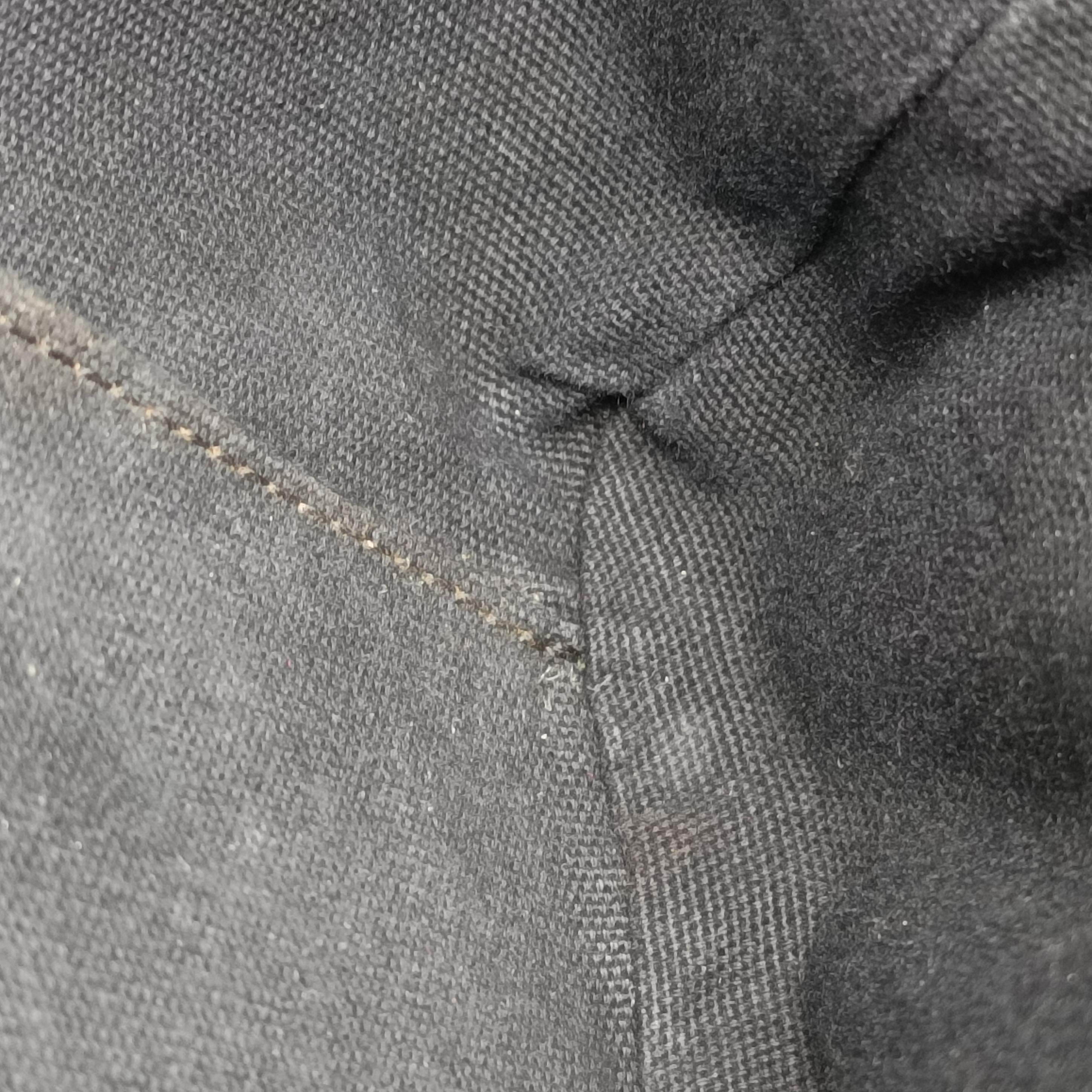 Secondhand VERSACE La Medusa Palazzo bowling Black Leather  shoulderbag | stylenewstar