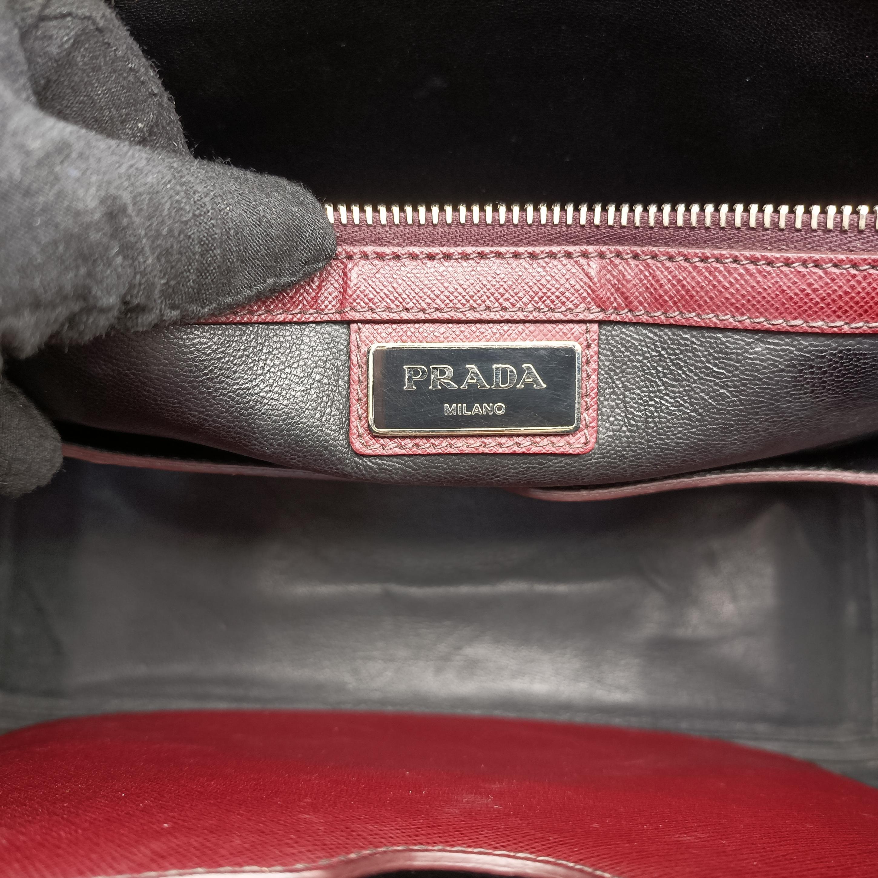 Pre-owned Prada Business Briefcase Burgundy SAFFIANO Leather 2VE011 handbag | stylenewstar