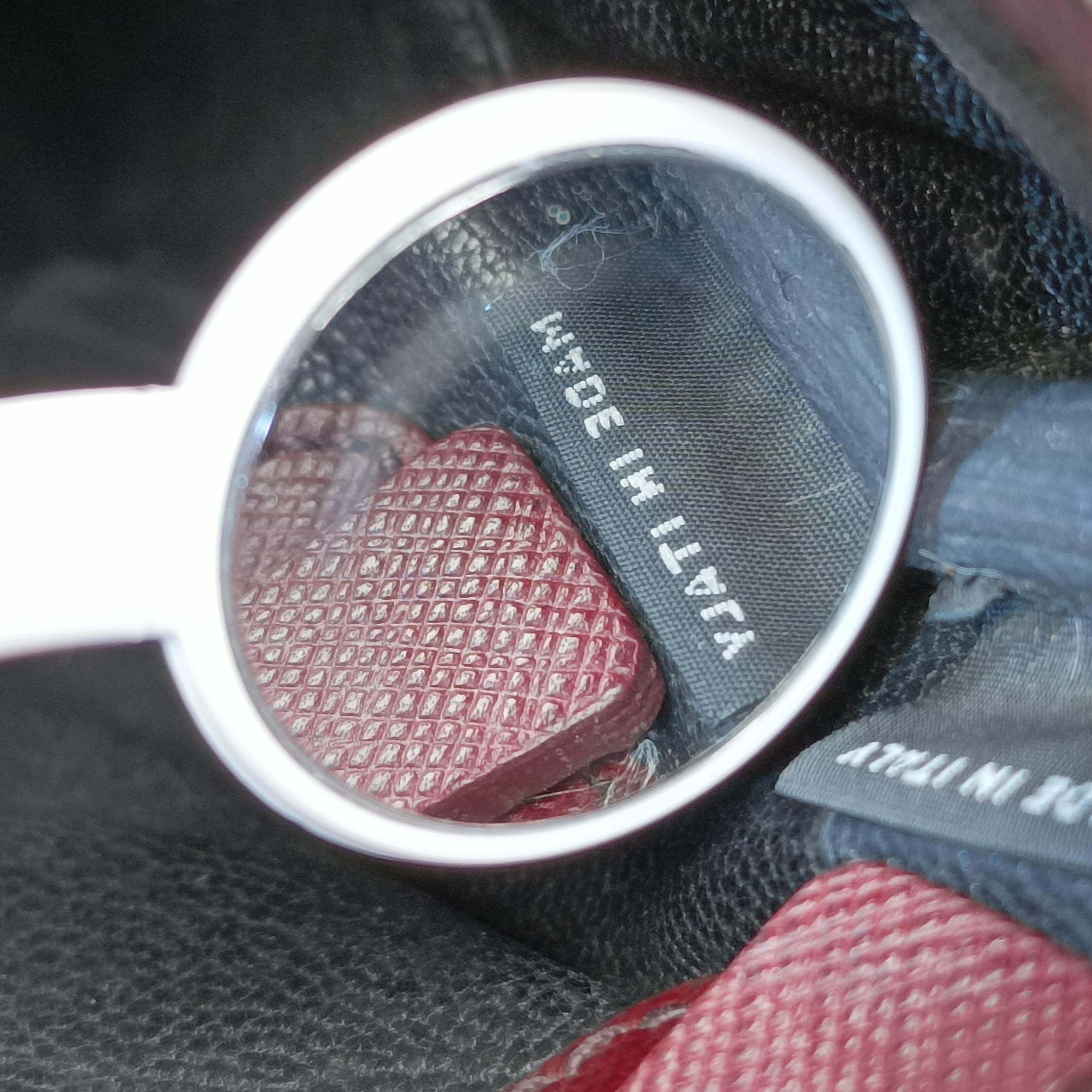 Pre-owned Prada Business Briefcase Burgundy SAFFIANO Leather 2VE011 handbag | stylenewstar