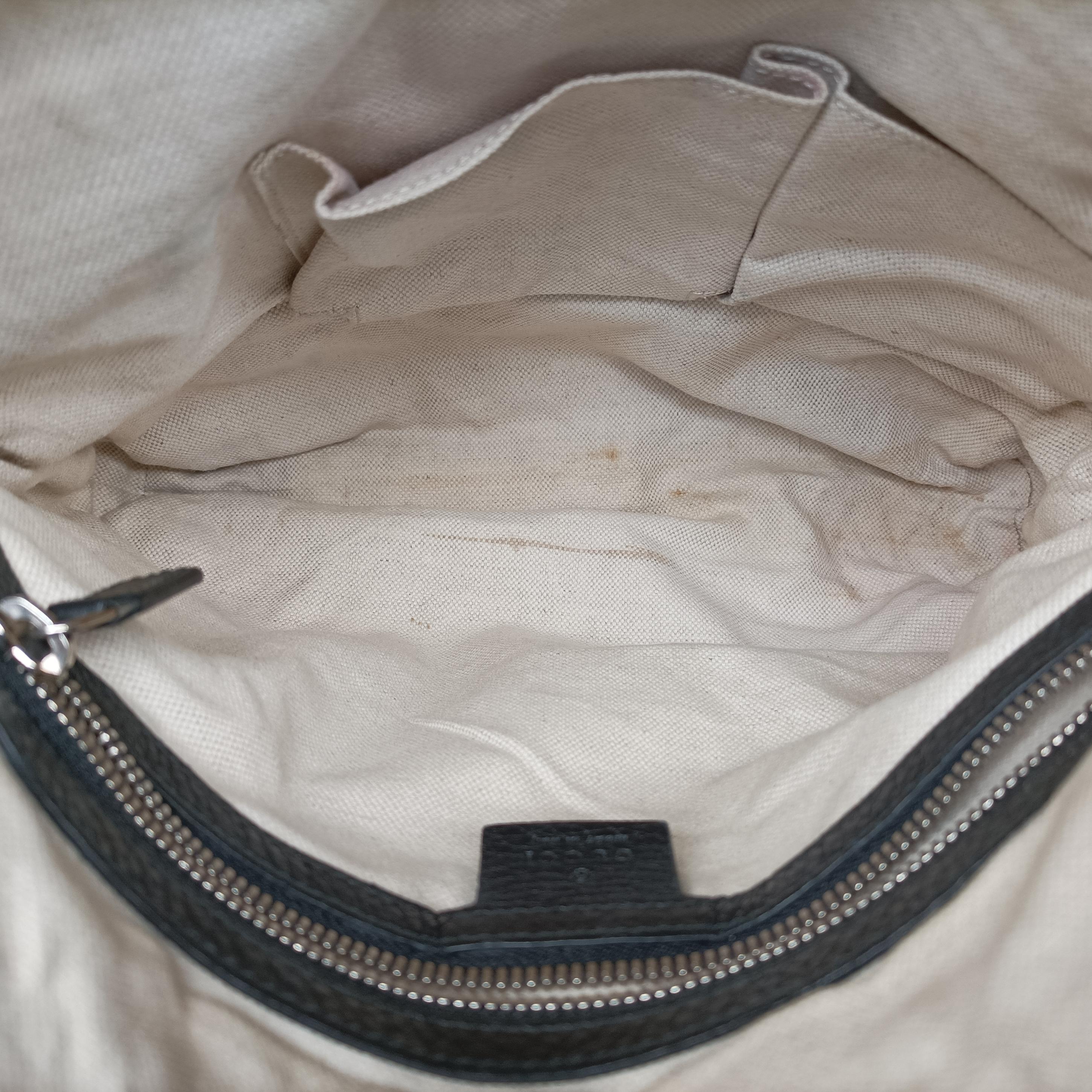 Pre-owned Gucci Interlocking G Logo Soho Messenger Black Leather 322059 shoulderbag | stylenewstar