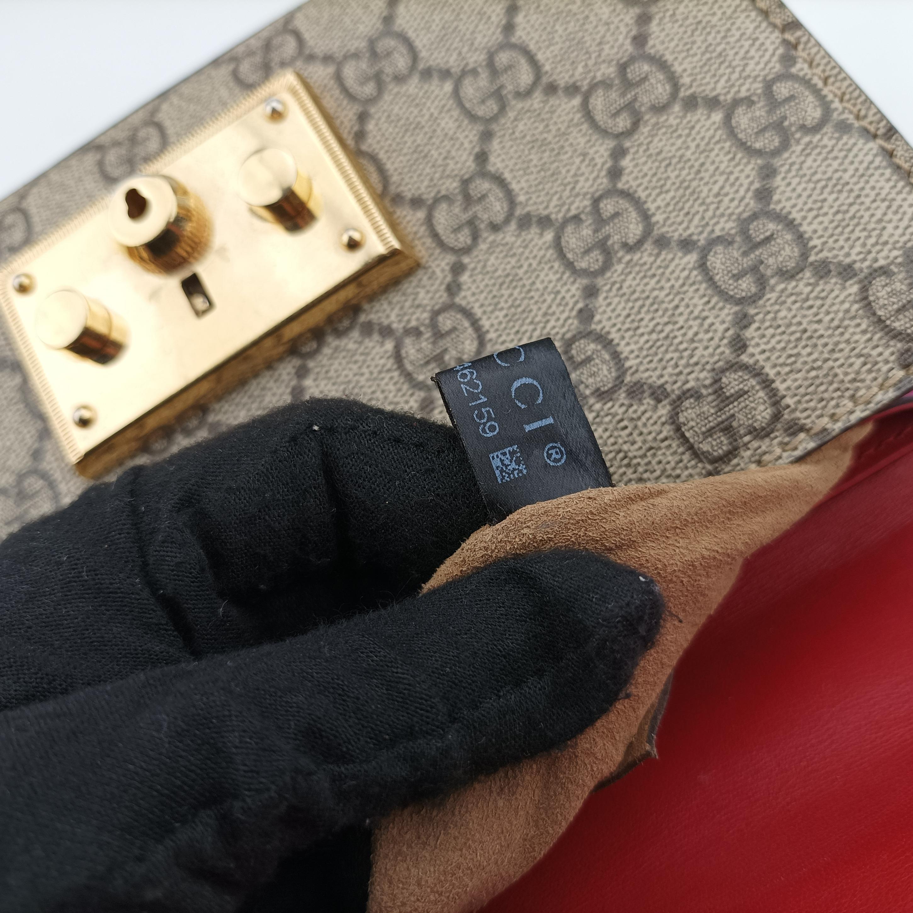 Pre-owned Gucci Padlock beige×red×pink PVC coated canvas×Leather 409487 shoulderbag | stylenewstar