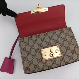 Pre-owned Gucci Padlock beige×red×pink PVC coated canvas×Leather 409487 shoulderbag | stylenewstar