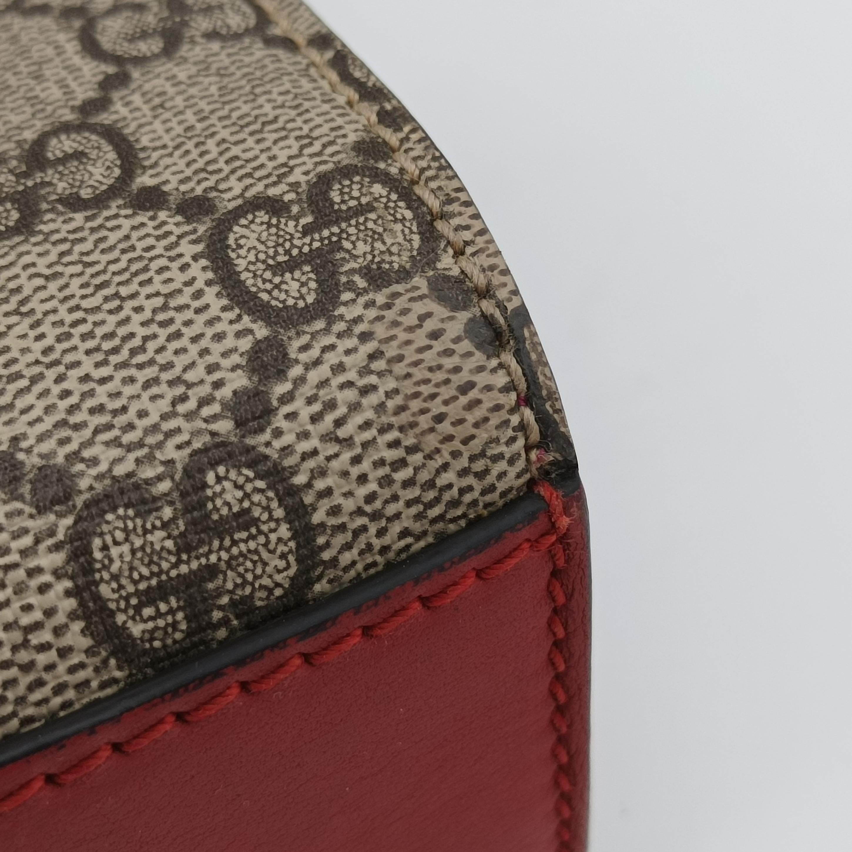 Pre-owned Gucci Padlock beige×red×pink PVC coated canvas×Leather 409487 shoulderbag | stylenewstar