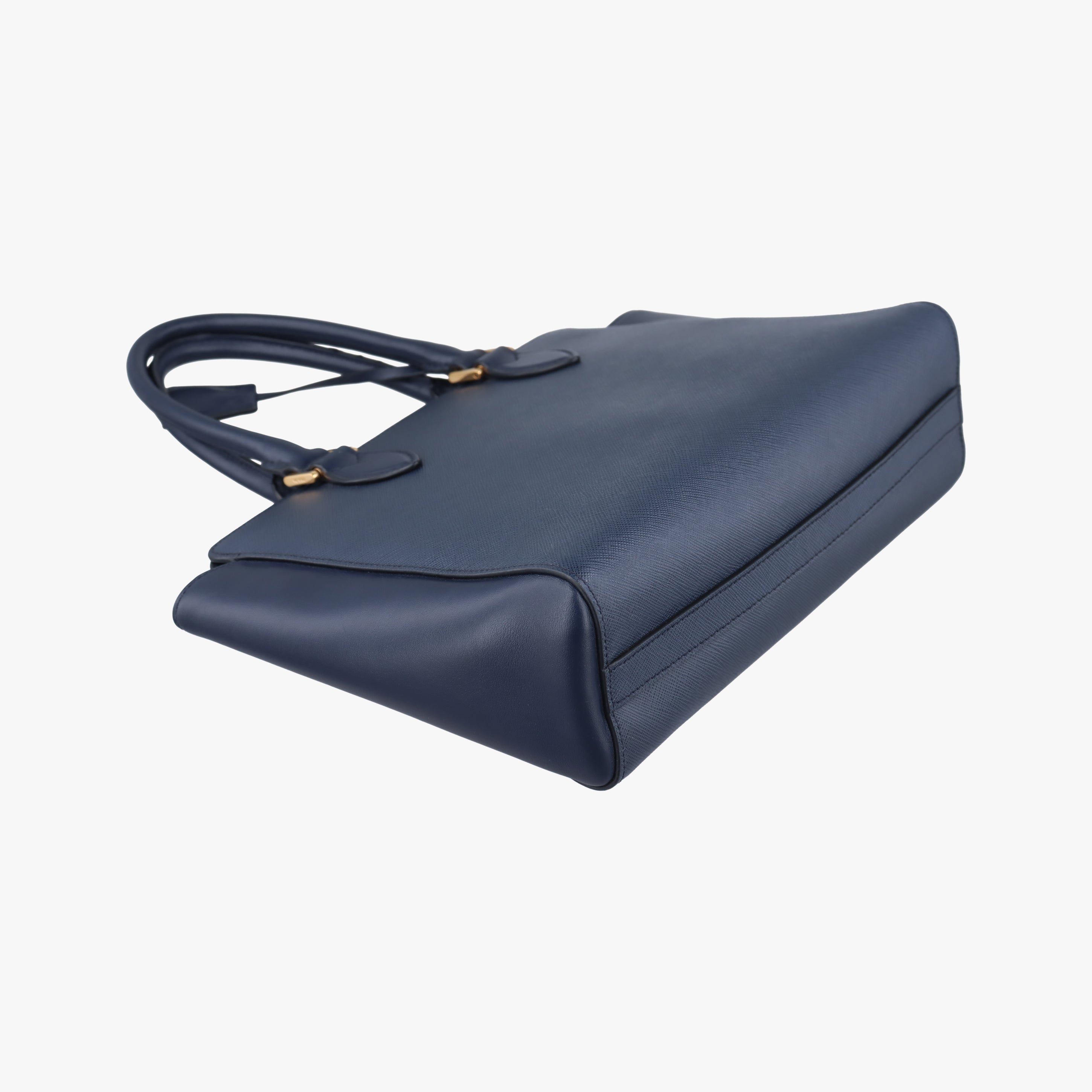 Secondhand Prada Monochrome Navy SAFFIANO Leather 1BA113 shoulderbag | stylenewstar