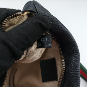 Pre-owned Gucci Gucci Print Black Leather 527792 bum bag/waist bag | stylenewstar