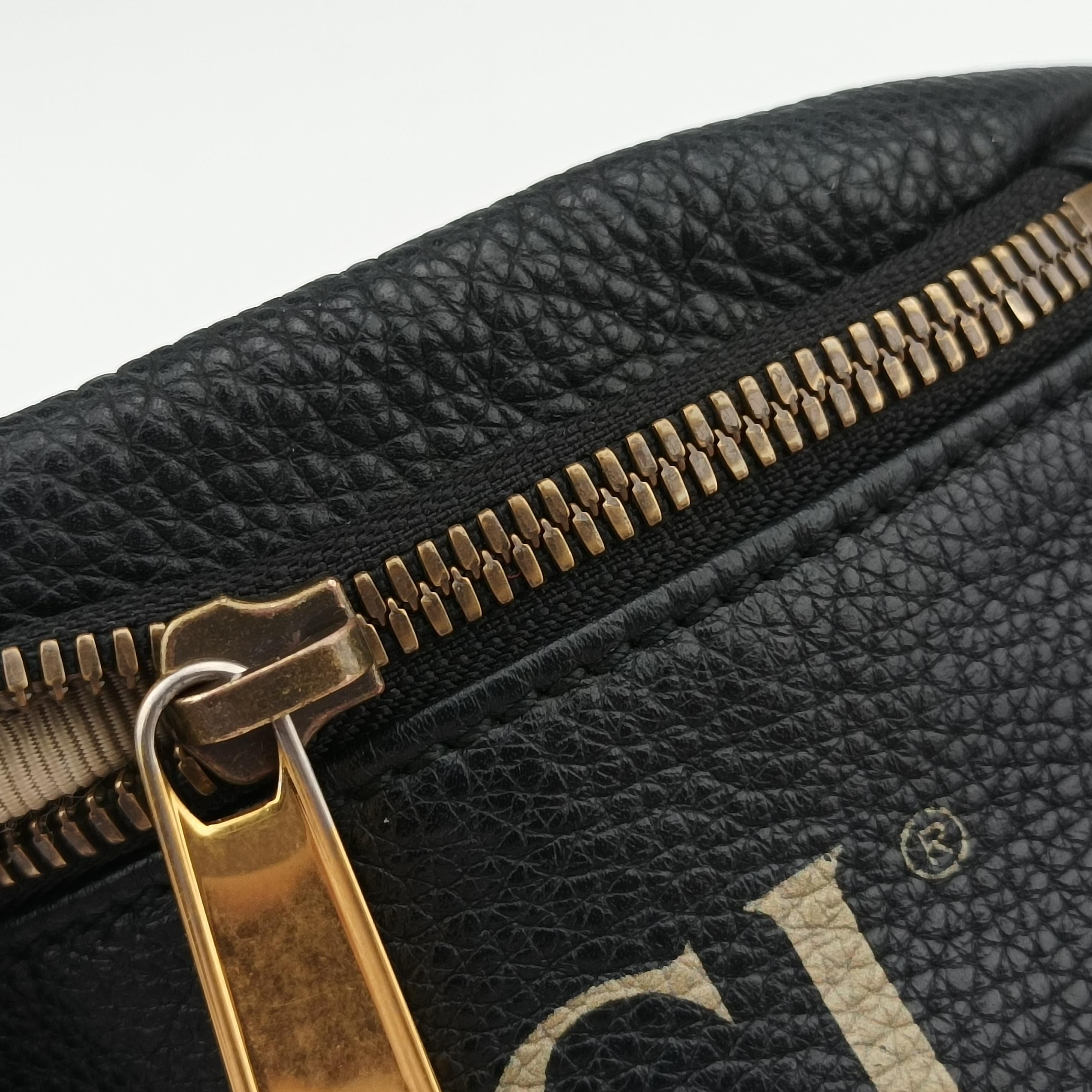 Pre-owned Gucci Gucci Print Black Leather 527792 bum bag/waist bag | stylenewstar