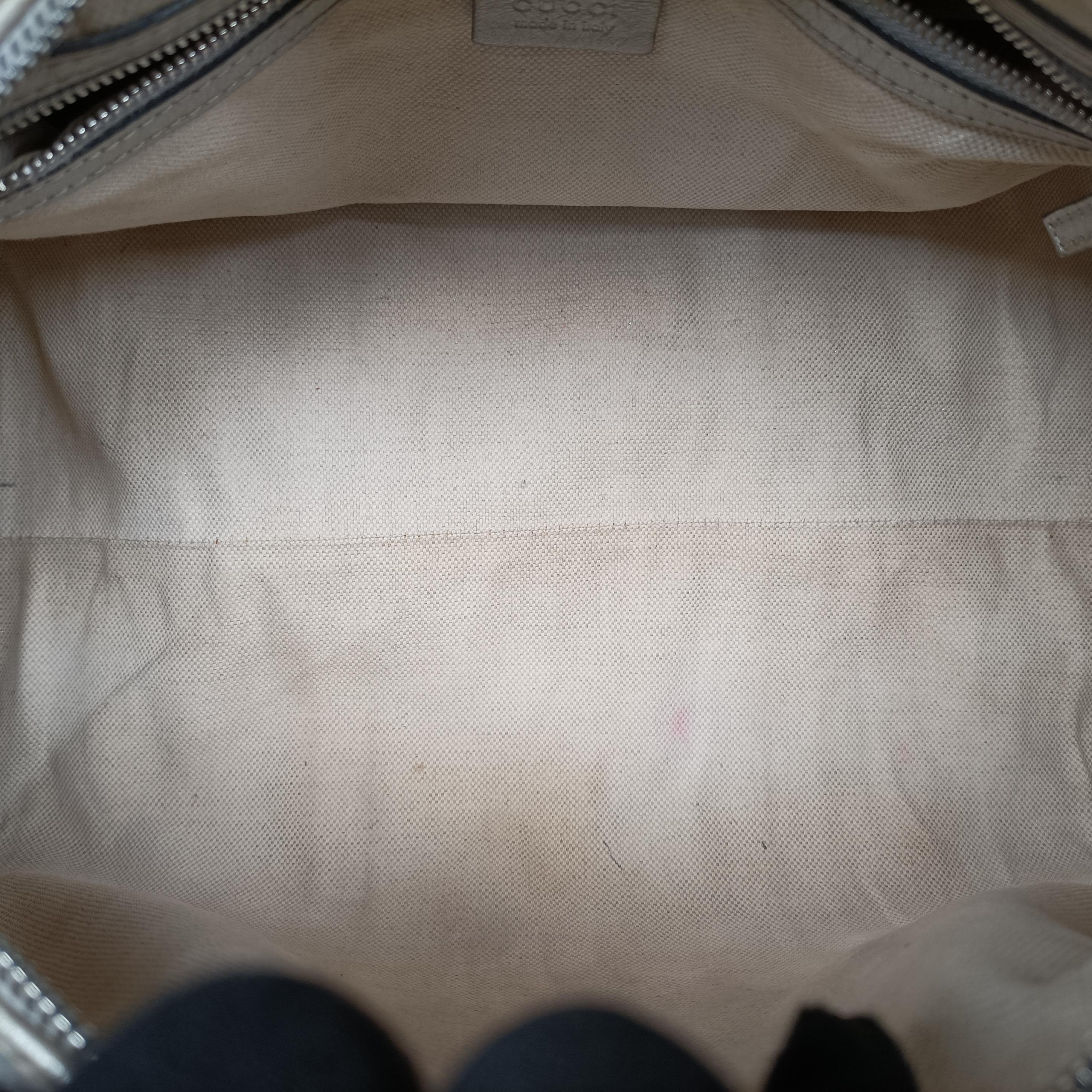 Vintage Gucci GG plus Spring Joy GG Supreme Silver PVC coated canvas 203696 bostonbag | stylenewstar